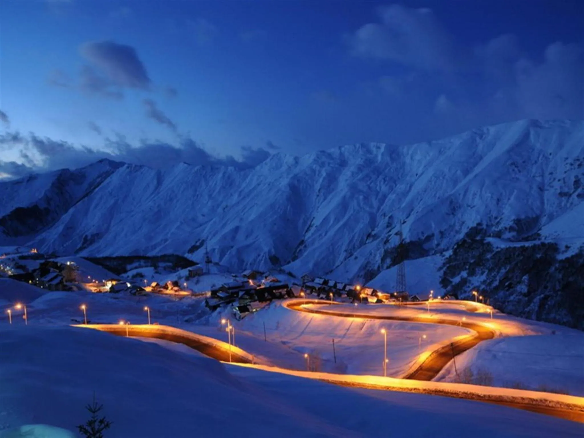 Area and facilities in Hotel Club-2100