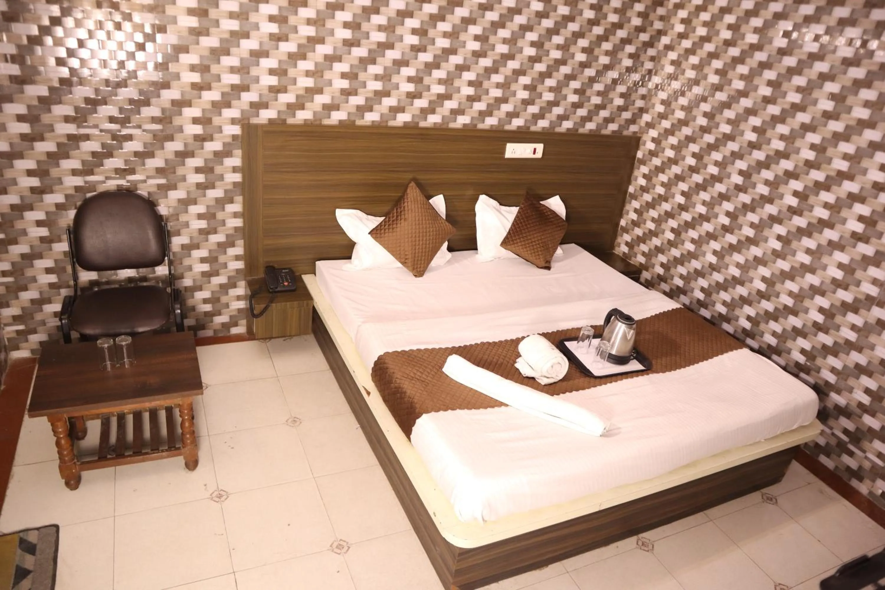 Bedroom, Bed in PR Palace