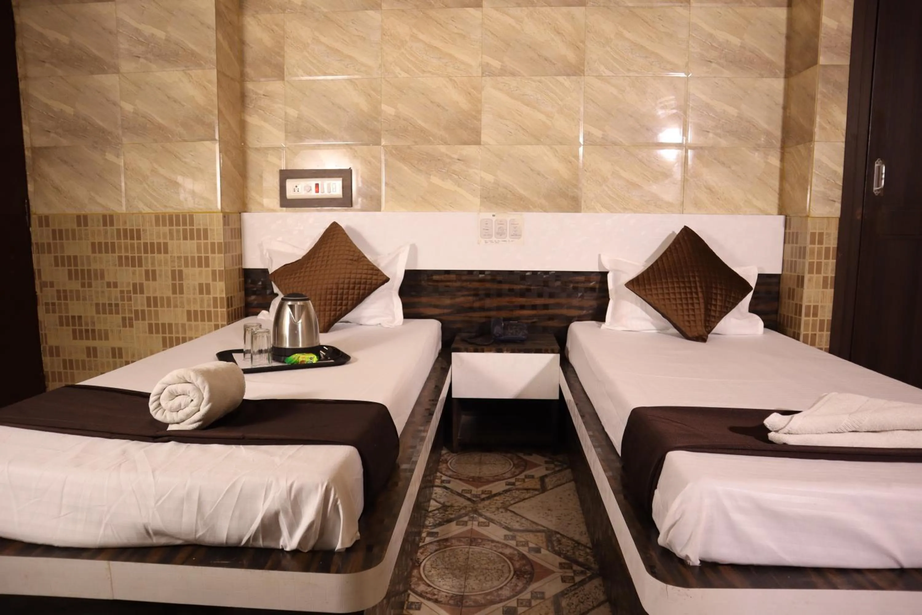 Bedroom, Bed in PR Palace