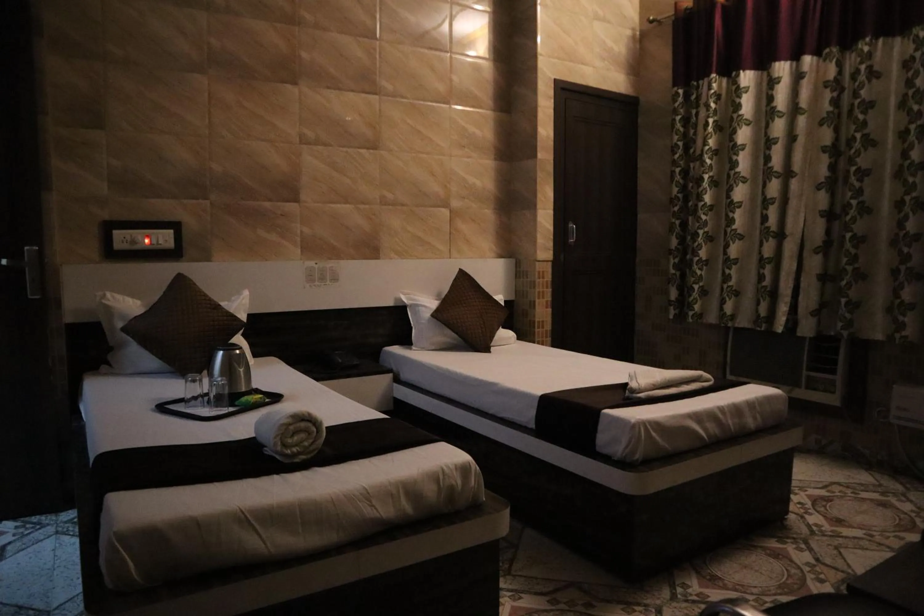 Bedroom, Bed in PR Palace