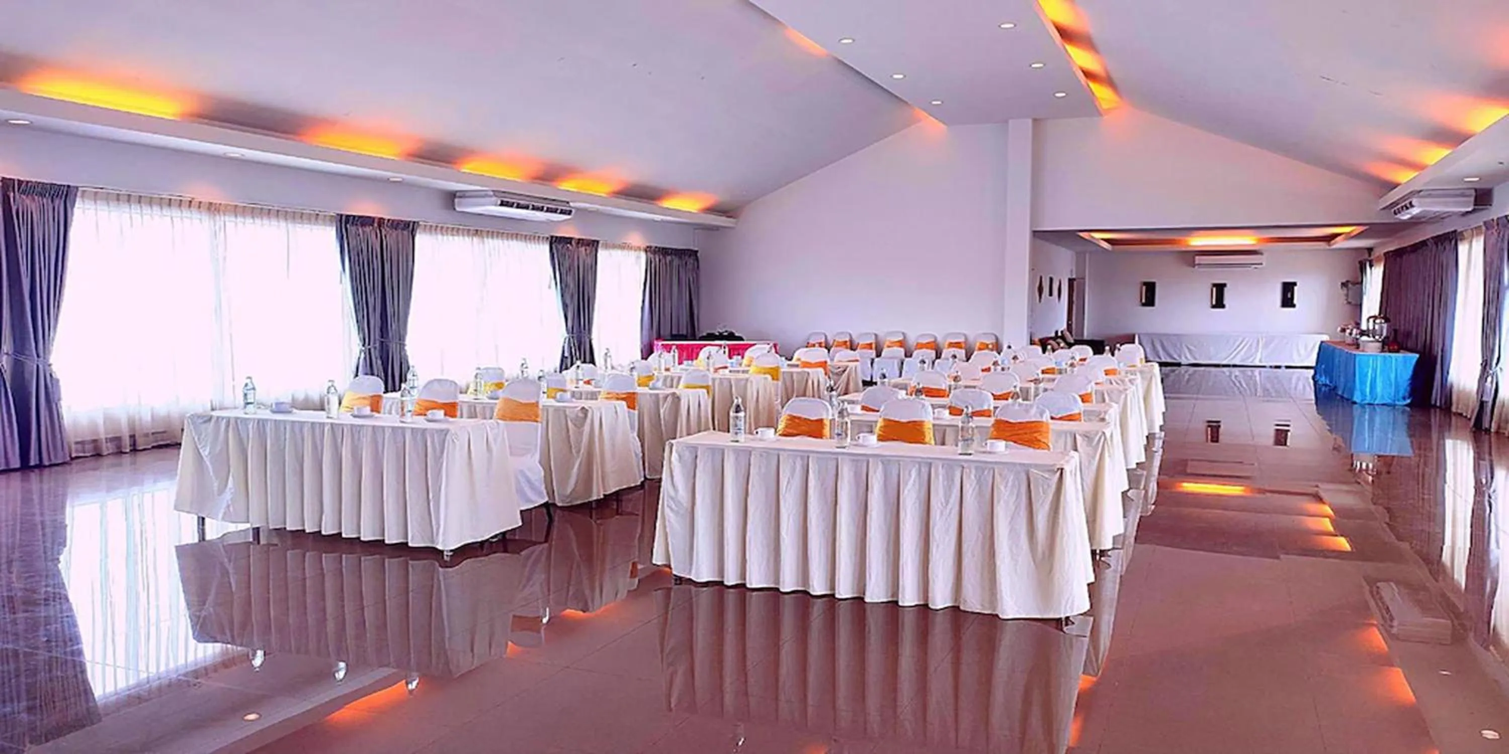 Banquet/Function facilities in Gazebo Resort Pattaya
