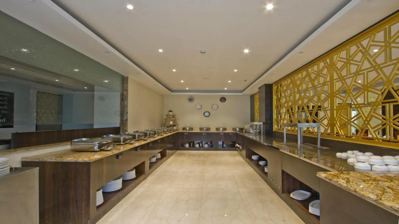 Buffet breakfast in Aatmayog Luxury Manor By Blueko Hotels