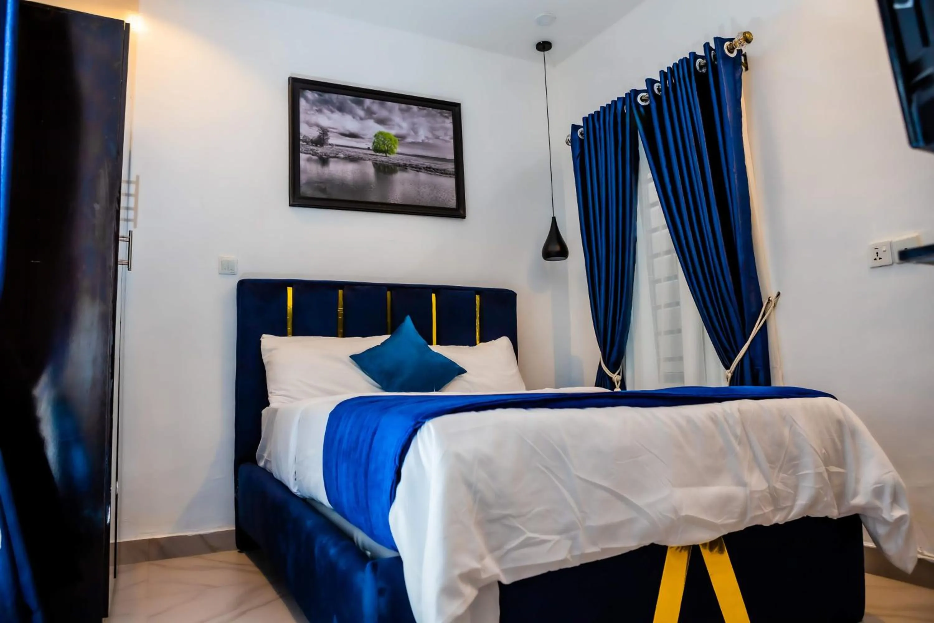 Bedroom, Bed in El Elyon Hotel and Suites