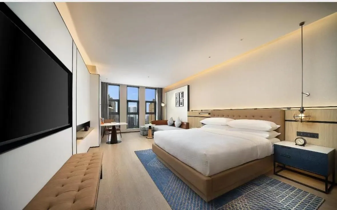 Bed in Four Points by Sheraton Chengdu, High-Tech Zone Exhibition Center