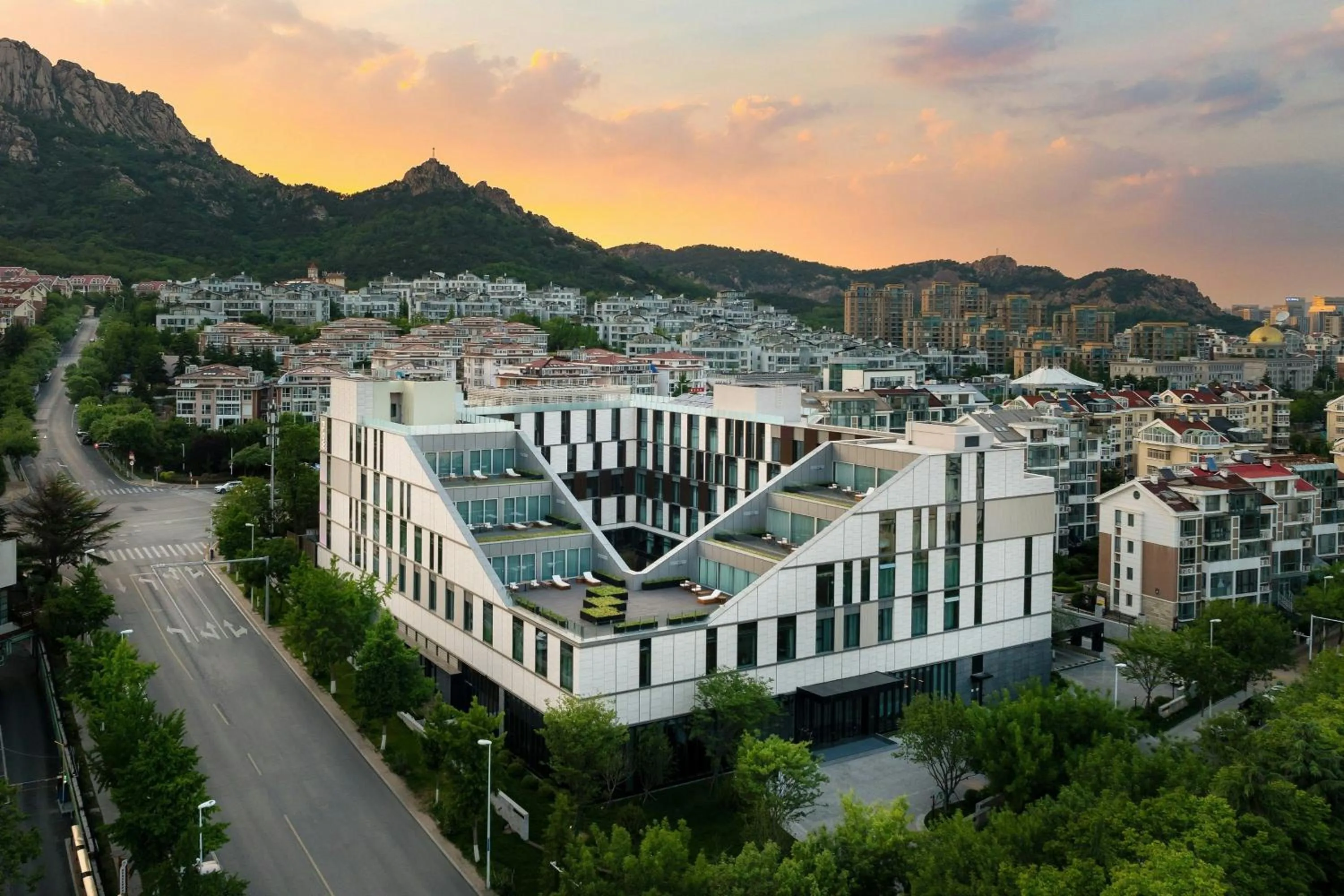 Property building in Flow and Co. Qingdao, Autograph Collection