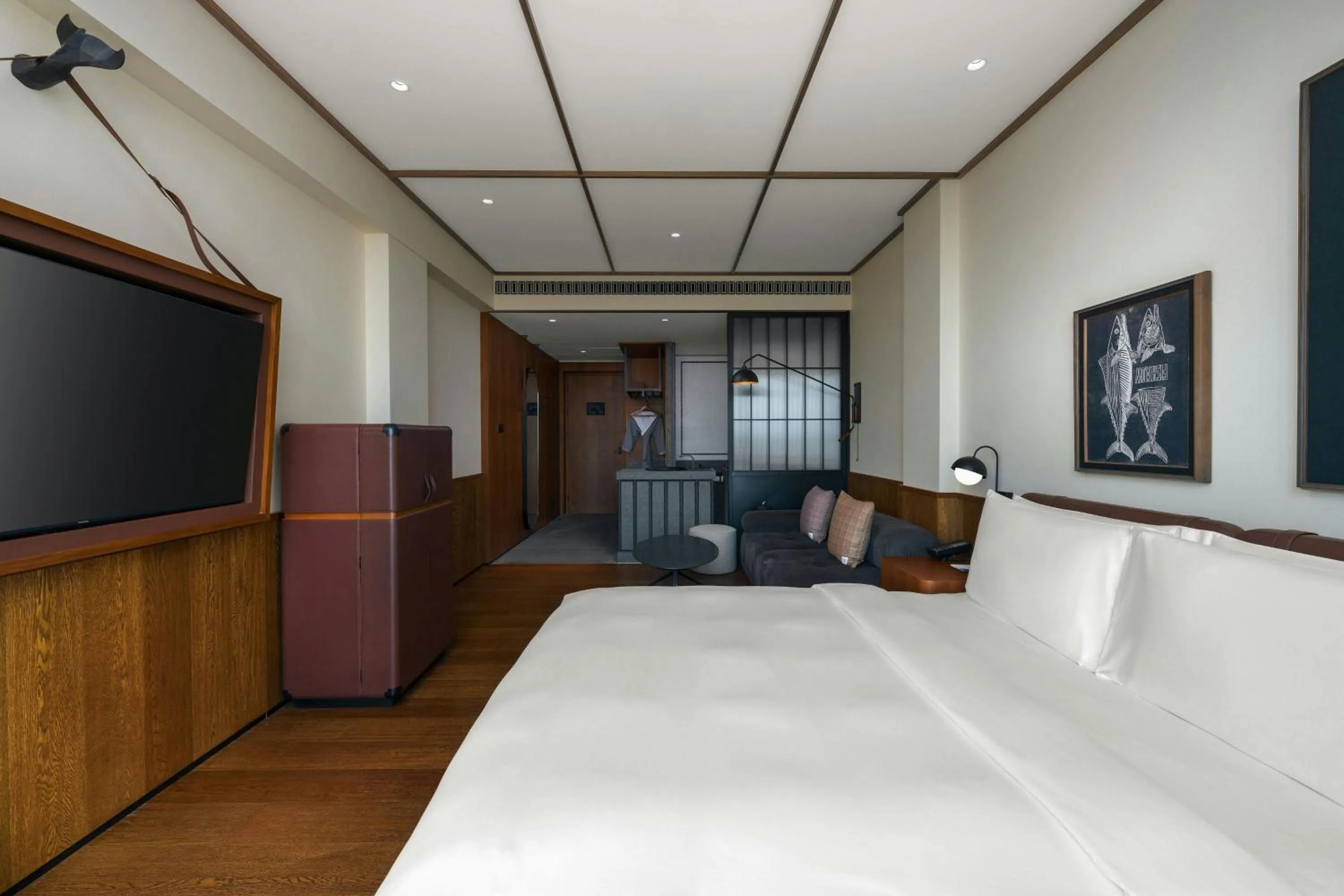 Photo of the whole room, Bed in Flow and Co. Qingdao, Autograph Collection