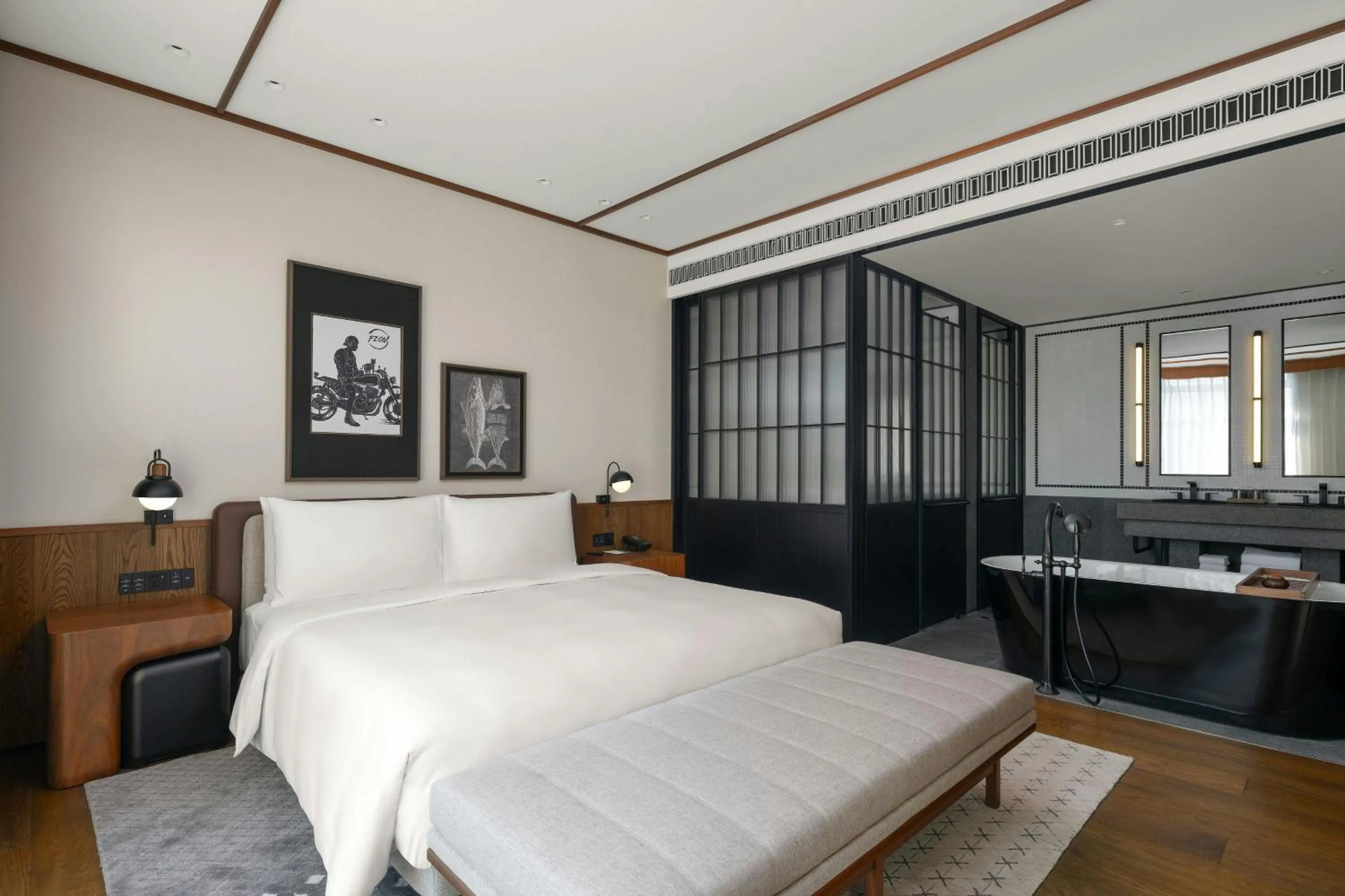 Photo of the whole room, Bed in Flow and Co. Qingdao, Autograph Collection