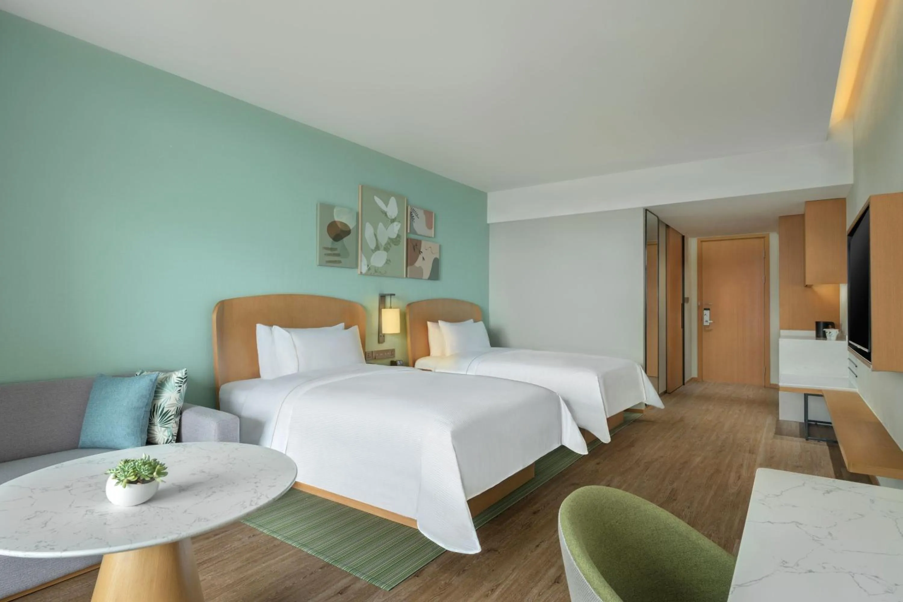 Photo of the whole room, Bed in Element Yangjiang Hailing Island