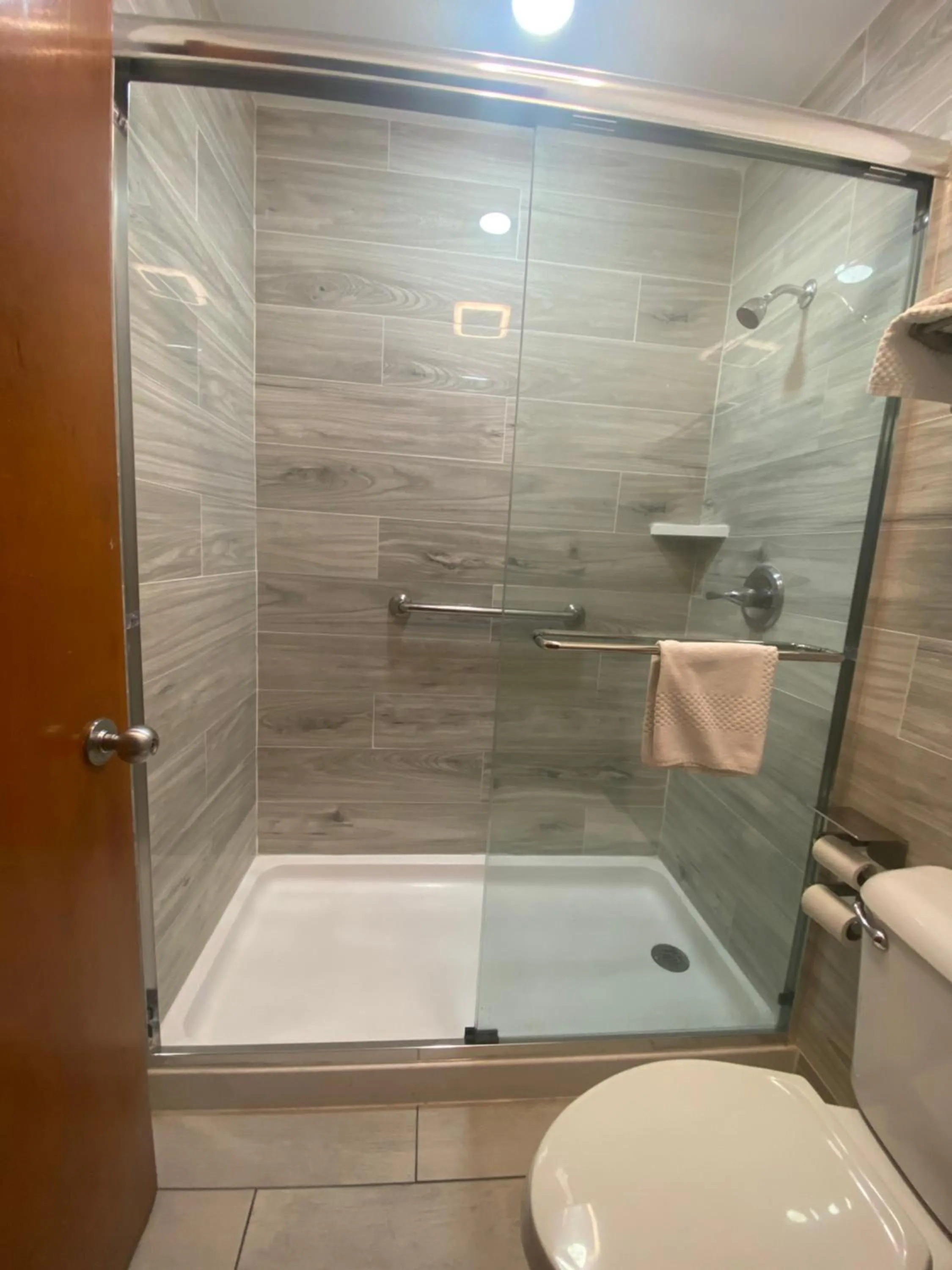 Econolodge inn & suites