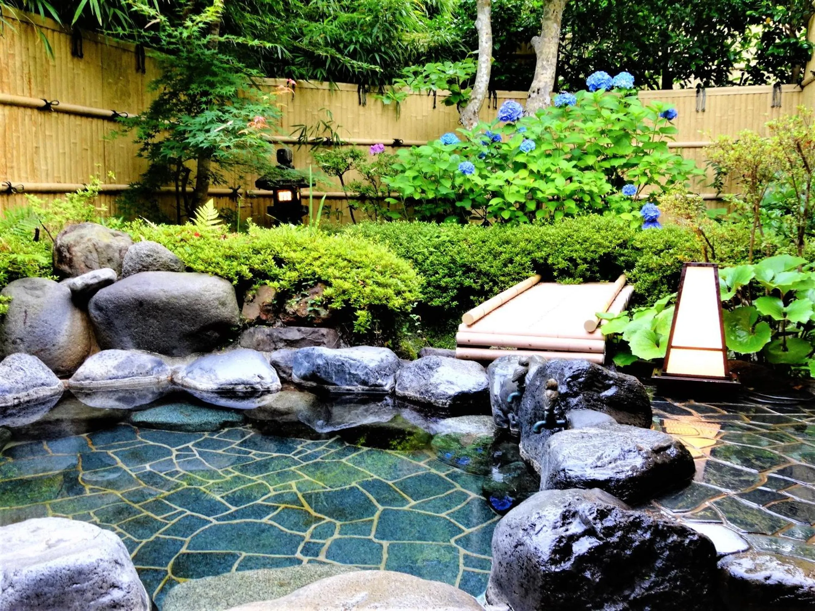 Open Air Bath in Sansuisou