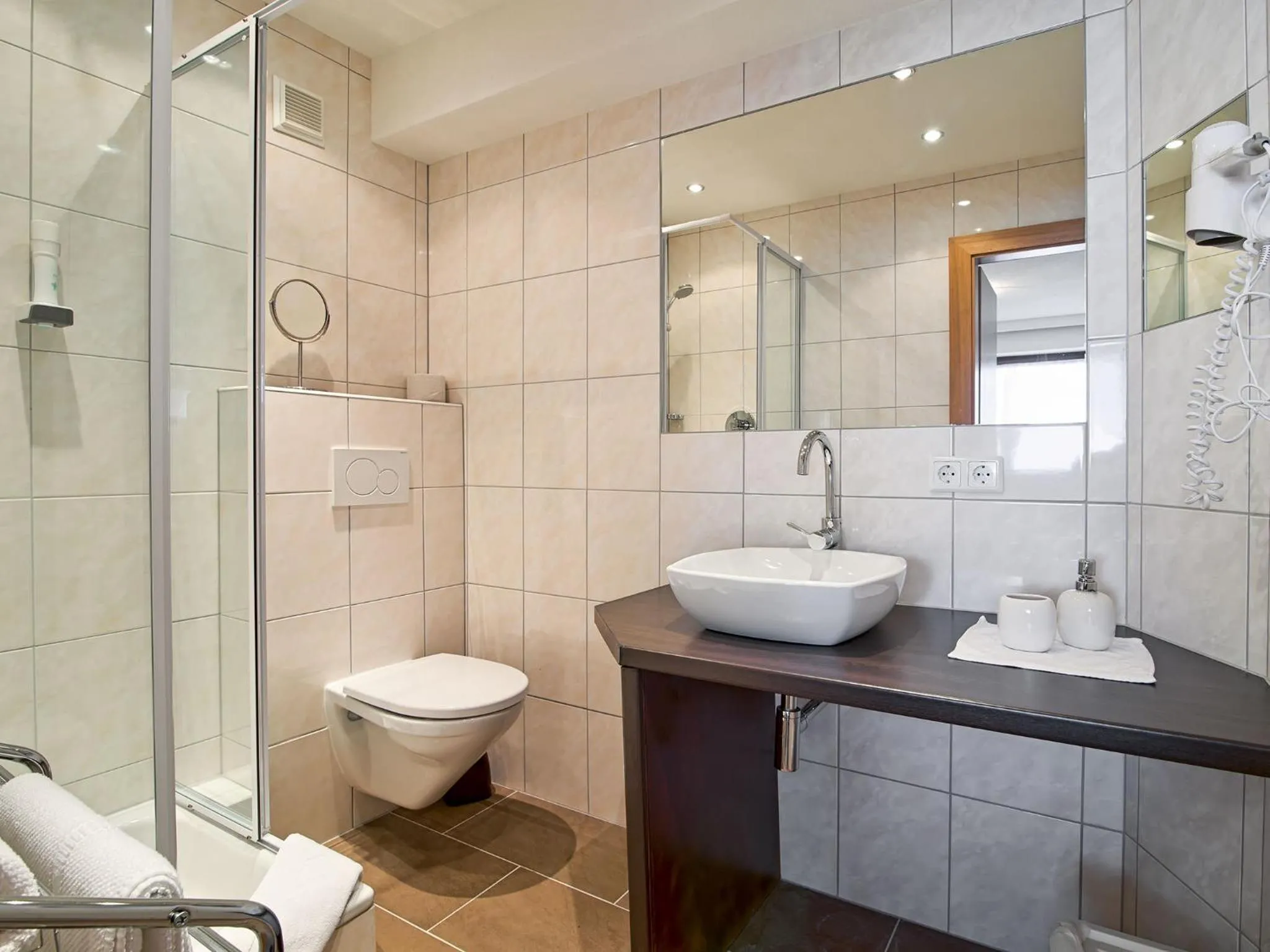 Shower in Apart Fortuna
