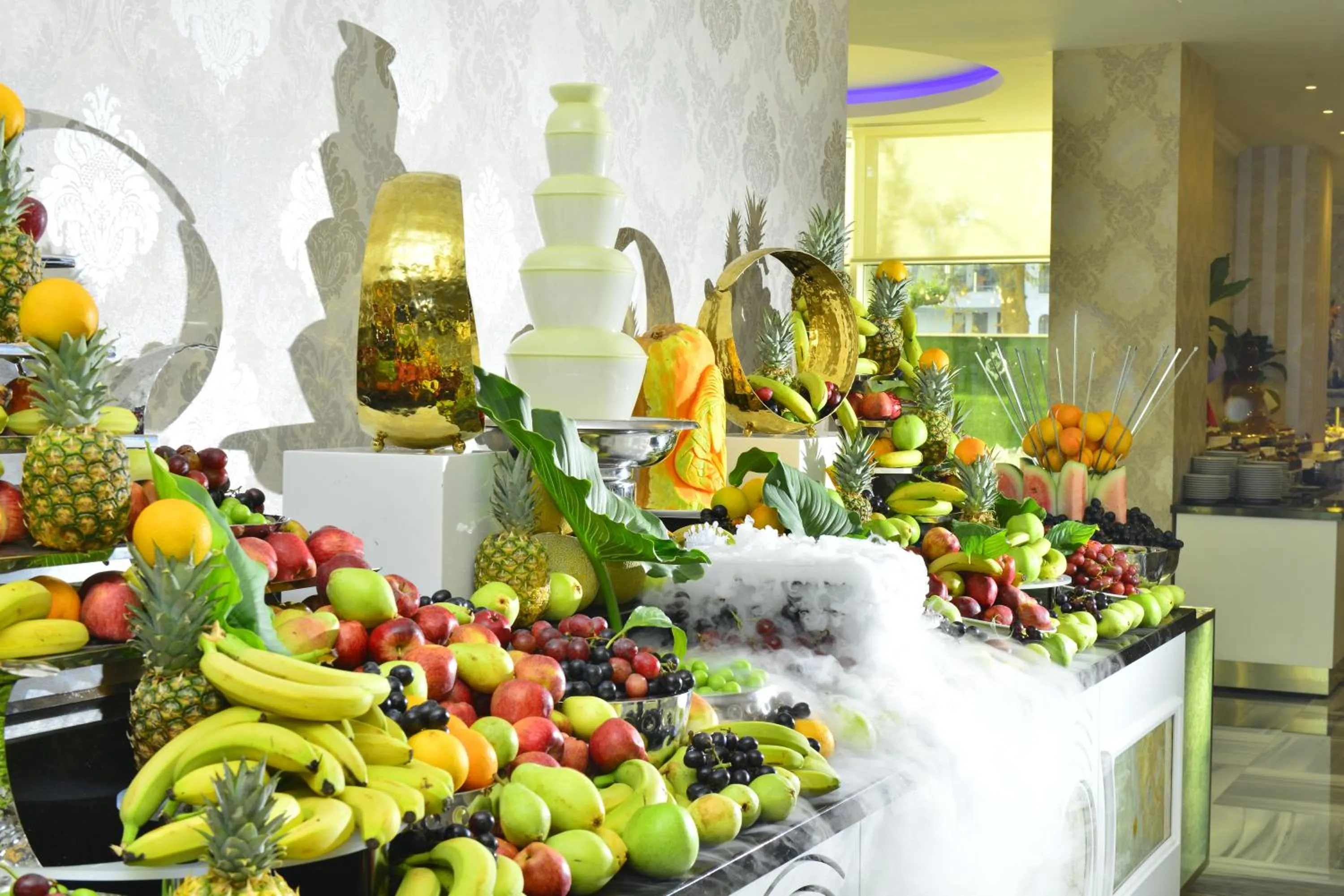 Food and drinks in Azura Deluxe Resort & Spa - Ultra All Inclusive