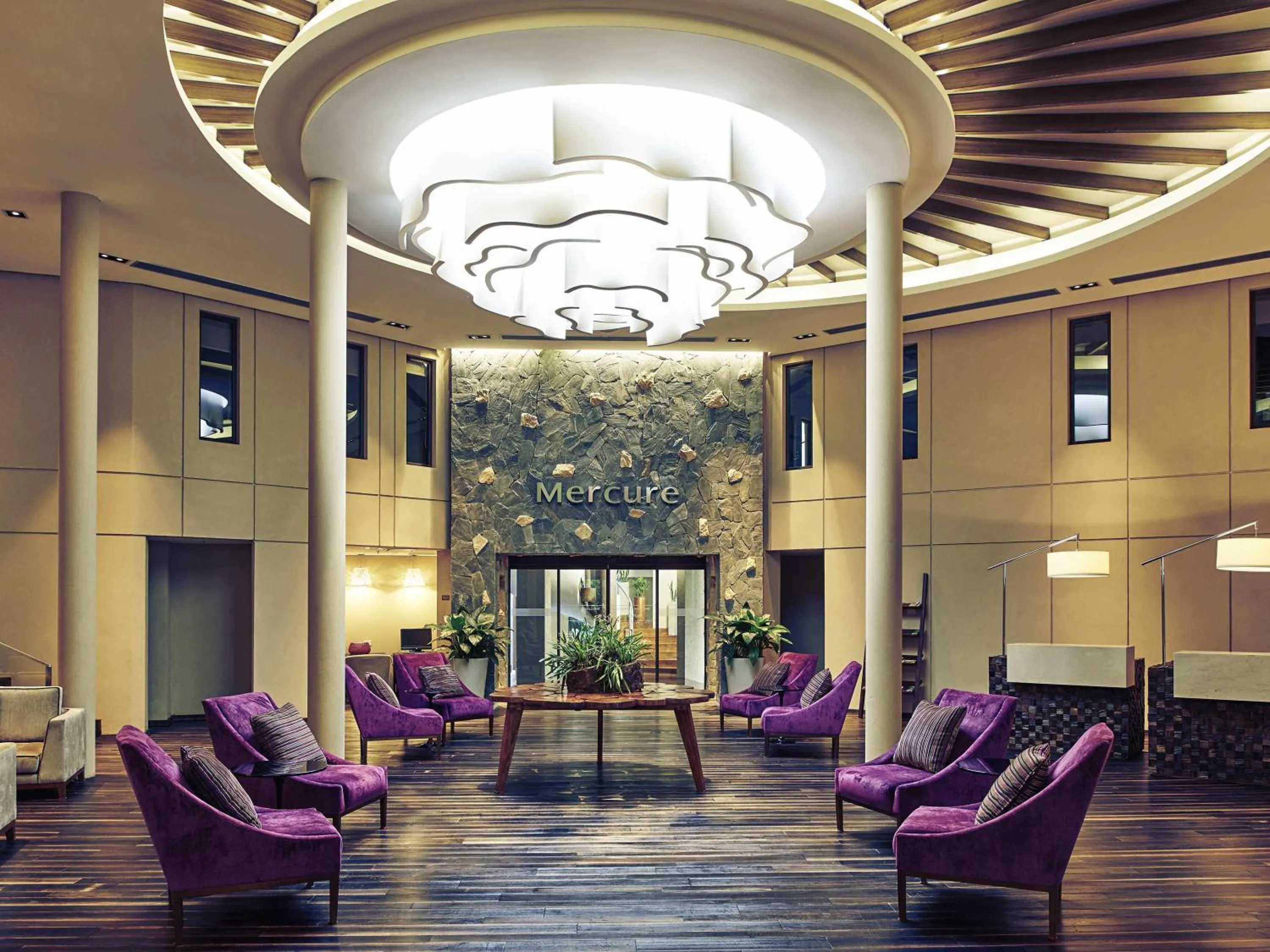 Property building in Mercure Iguazu Hotel Iru