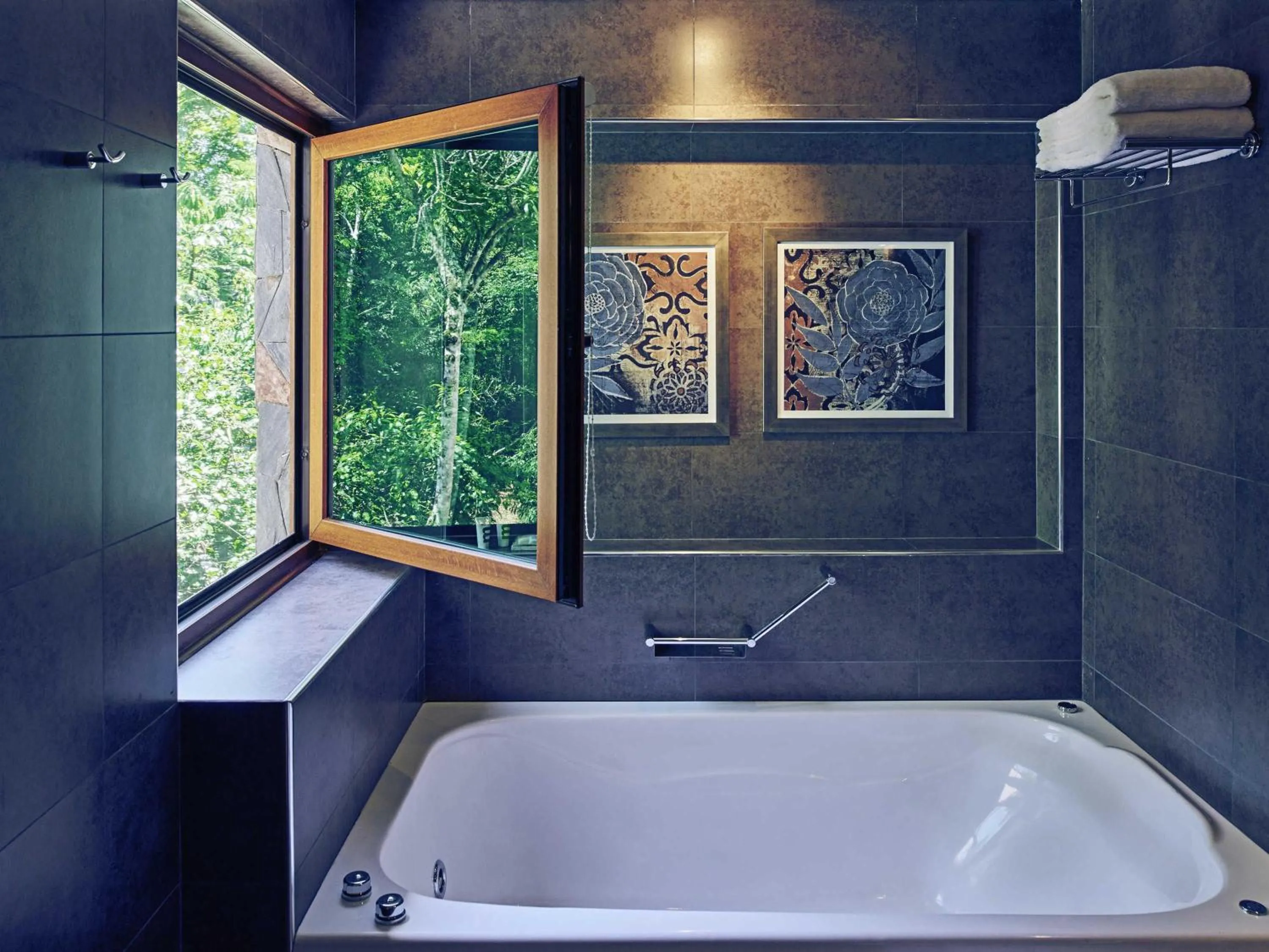 Bedroom in Mercure Iguazu Hotel Iru