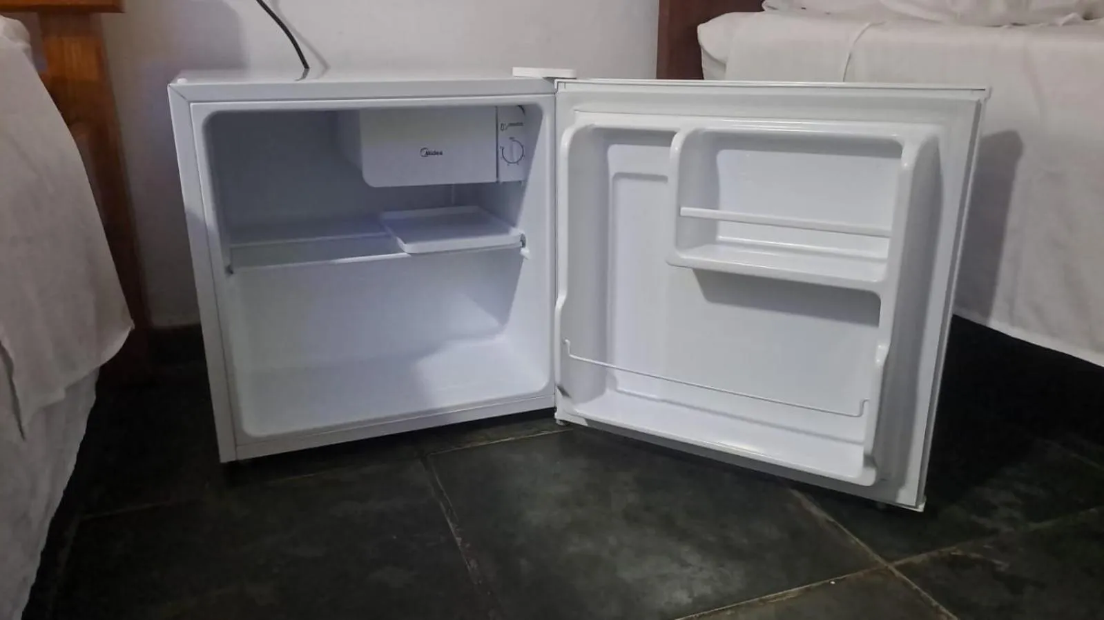 minibar in Pousada e Restaurante Frente Mar H Guarujá