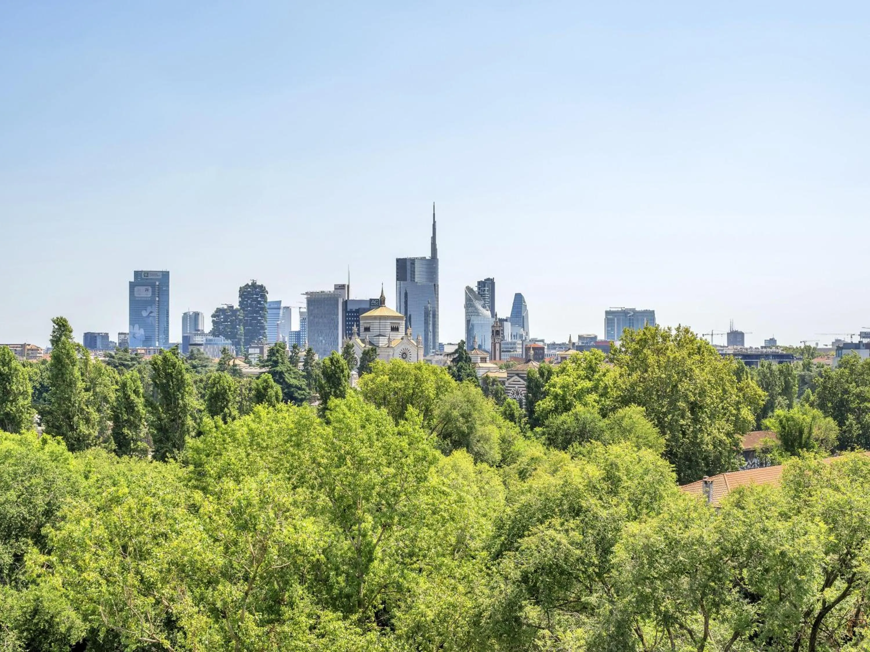 Natural landscape in B&B Hotel Milano Cenisio Garibaldi