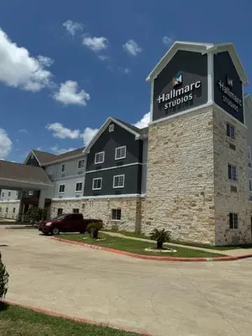 Hallmarc Studios Hallmarc Studios