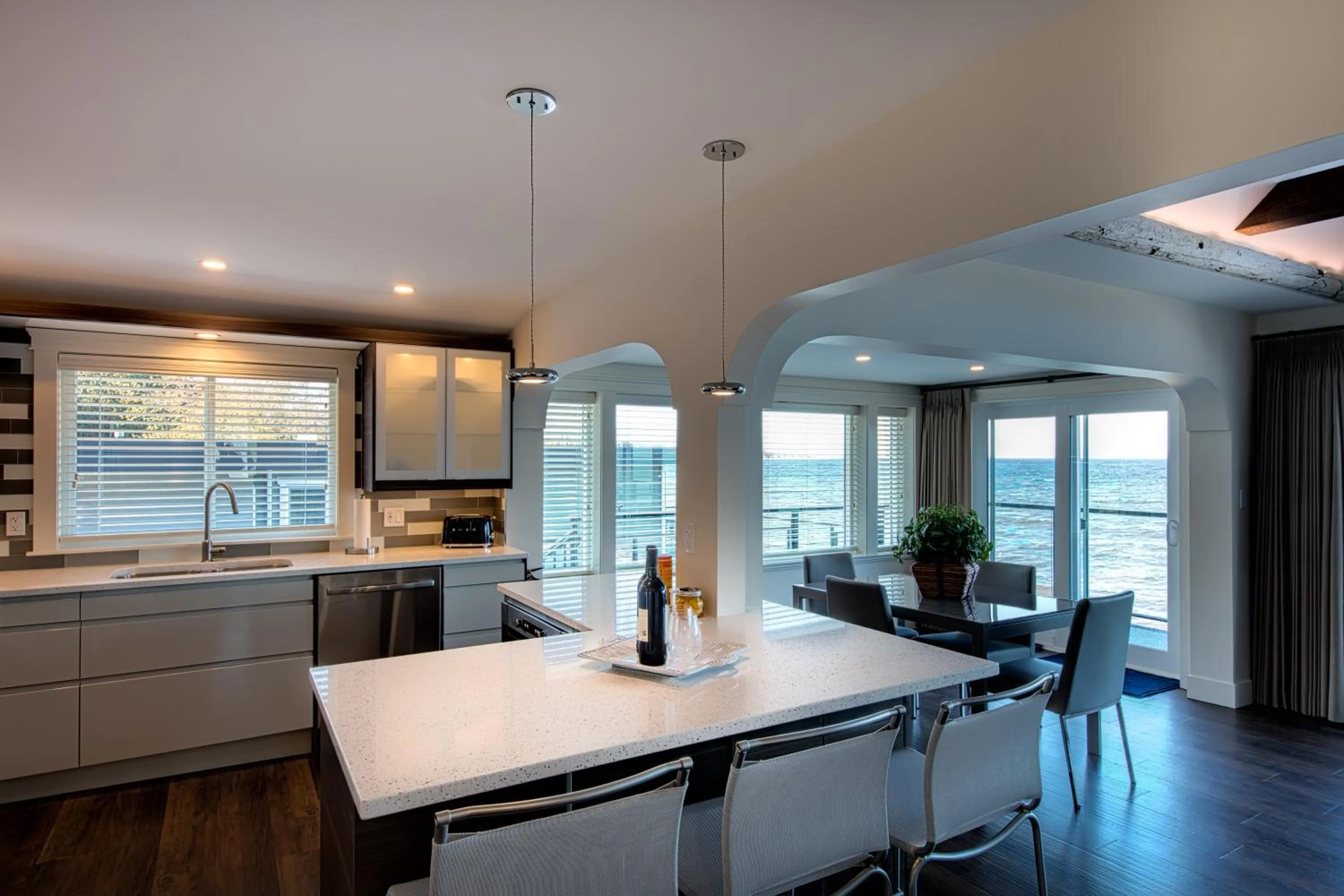 Kitchen or kitchenette in Qualicum Beach Ocean Suites