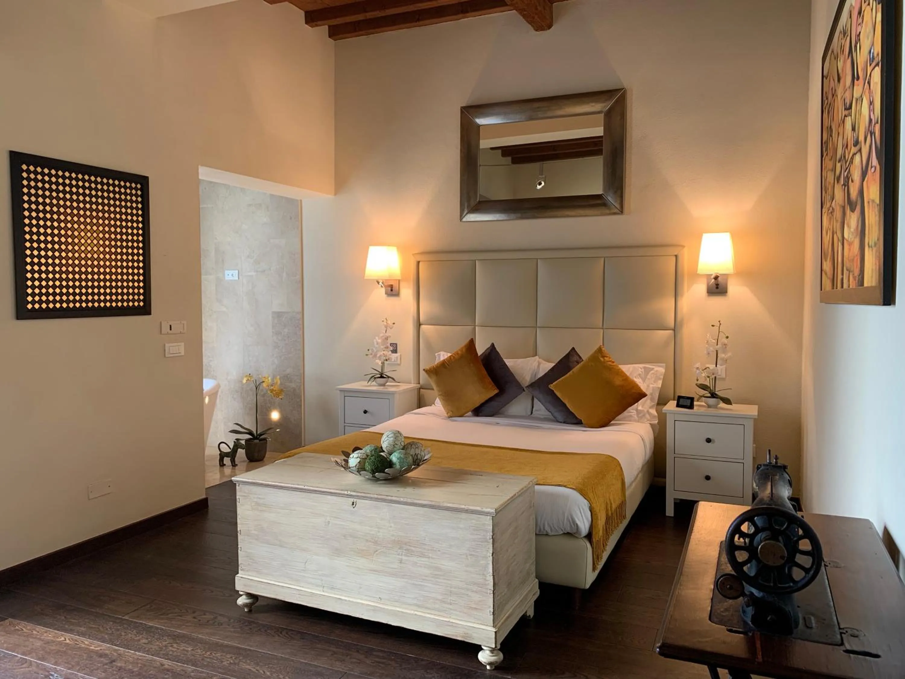 Photo of the whole room, Bed in Florence Art Apartments