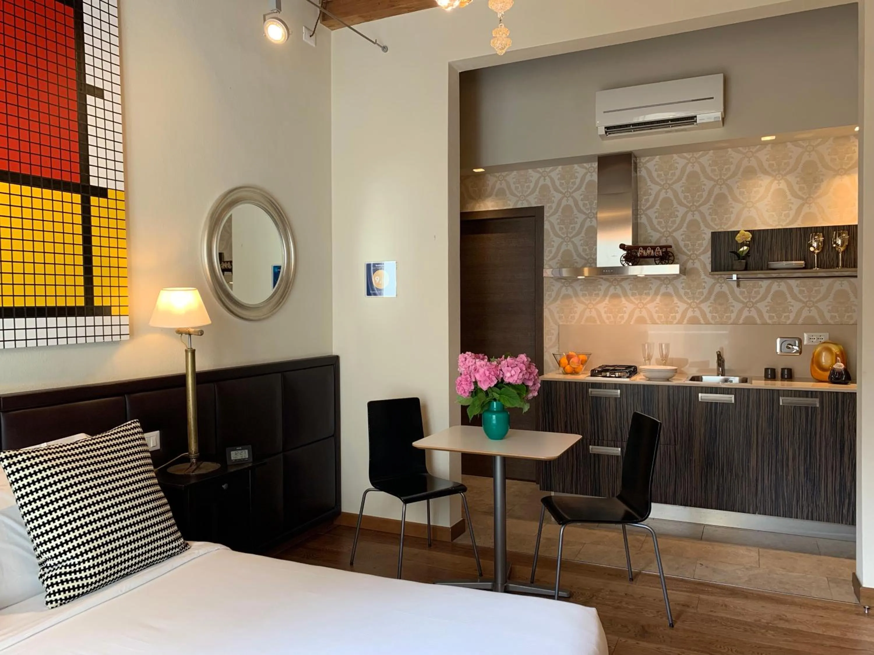 Photo of the whole room, Bed in Florence Art Apartments