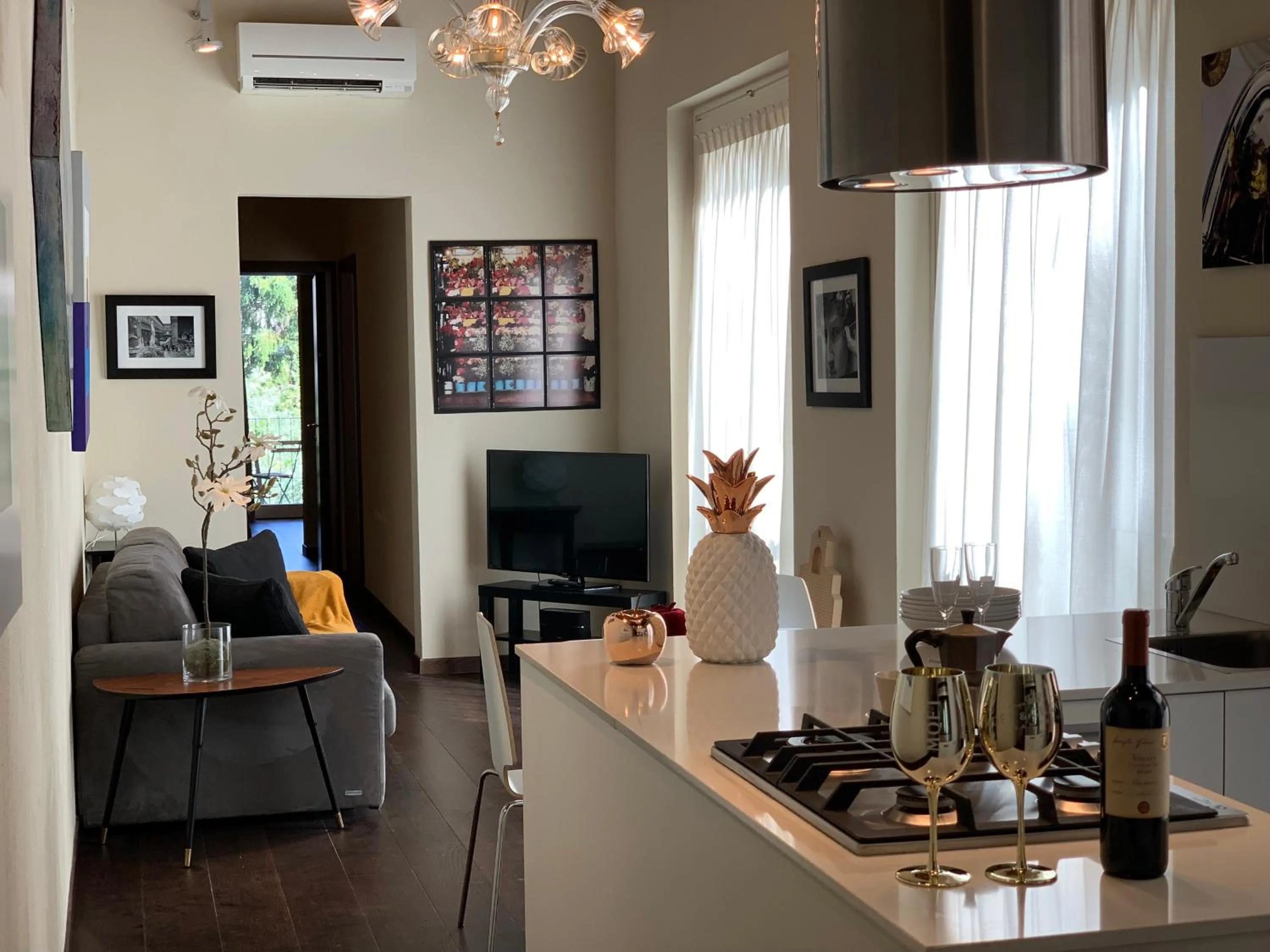 Kitchen or kitchenette in Florence Art Apartments