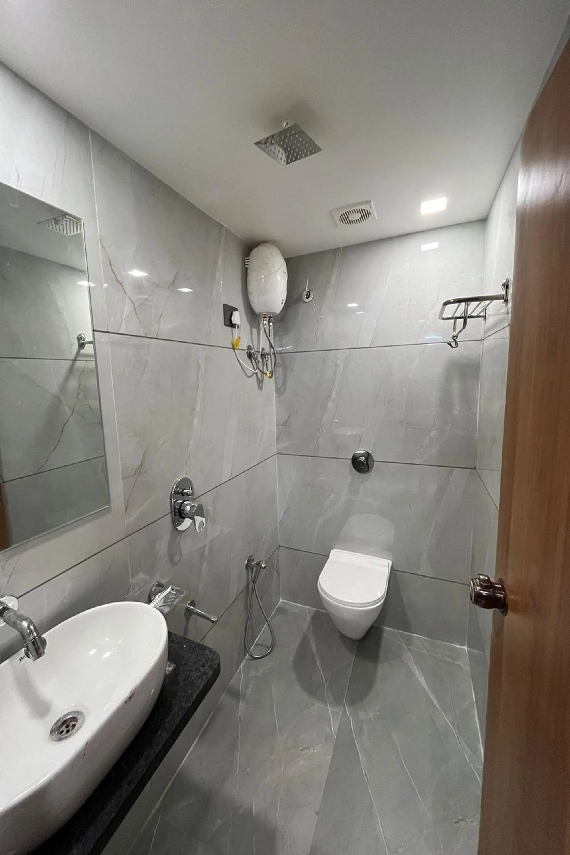 Bathroom in Hotel Moon Light Isanpur Ahmedabad