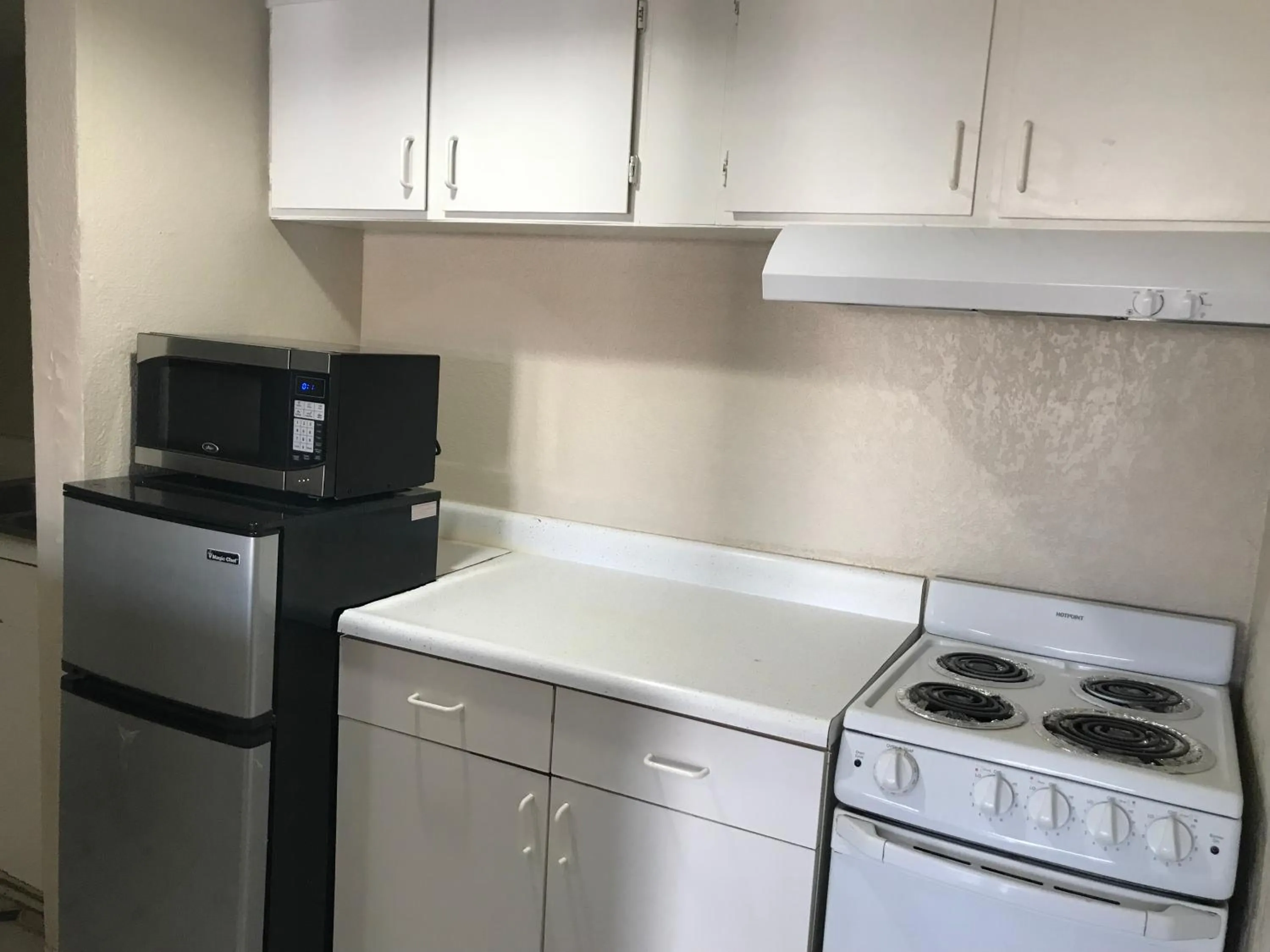 Kitchen or kitchenette in Super Lodge Motel El Paso