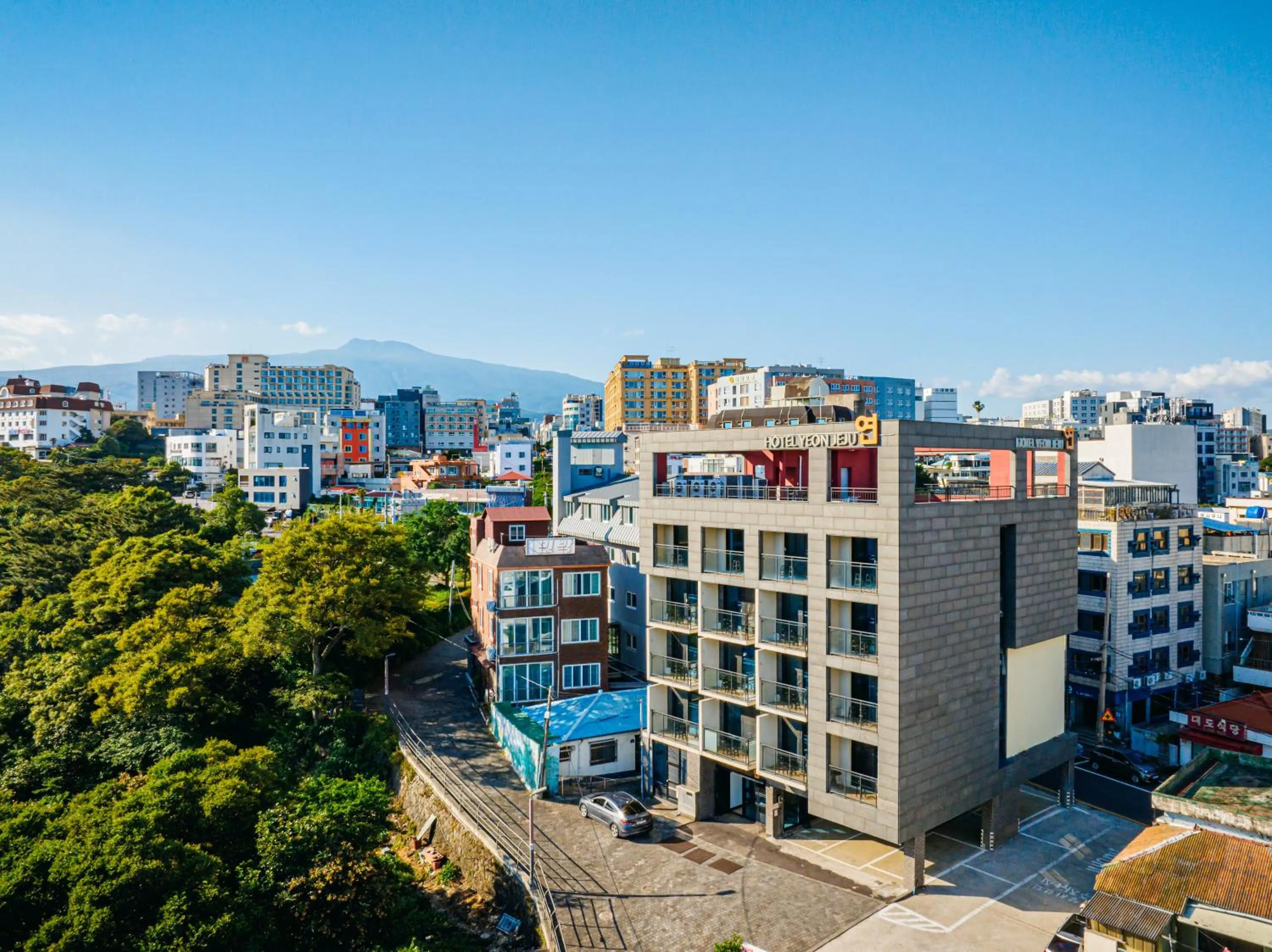 Property building in Hotel Yeon