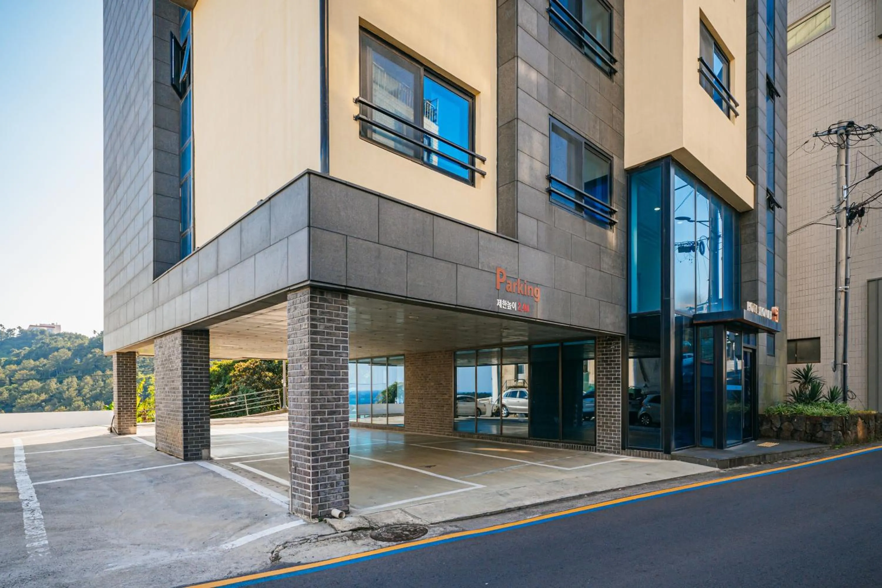 Property building in Hotel Yeon