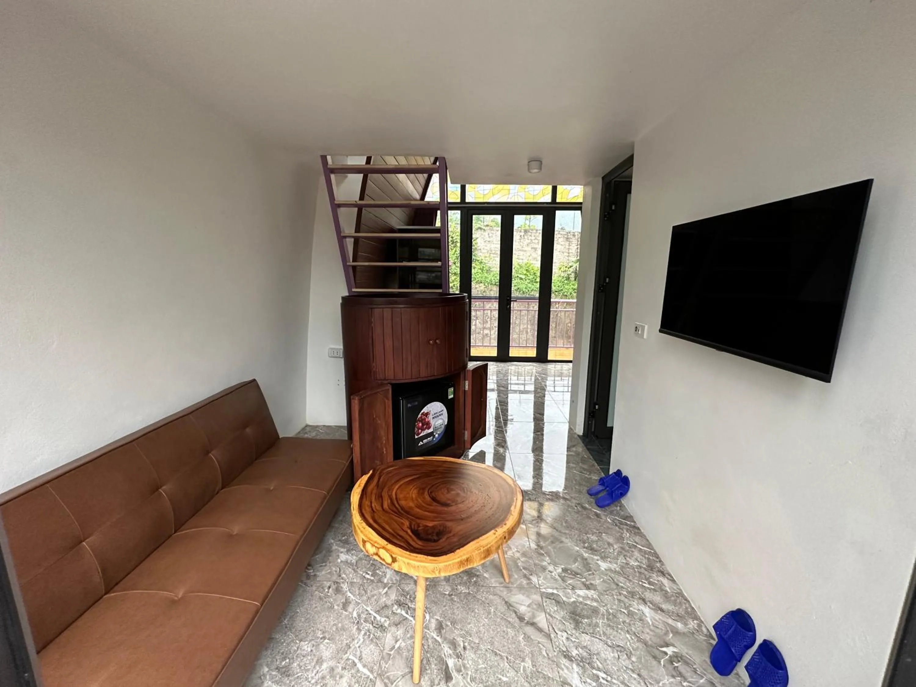 TV and multimedia in King Bavi Resort