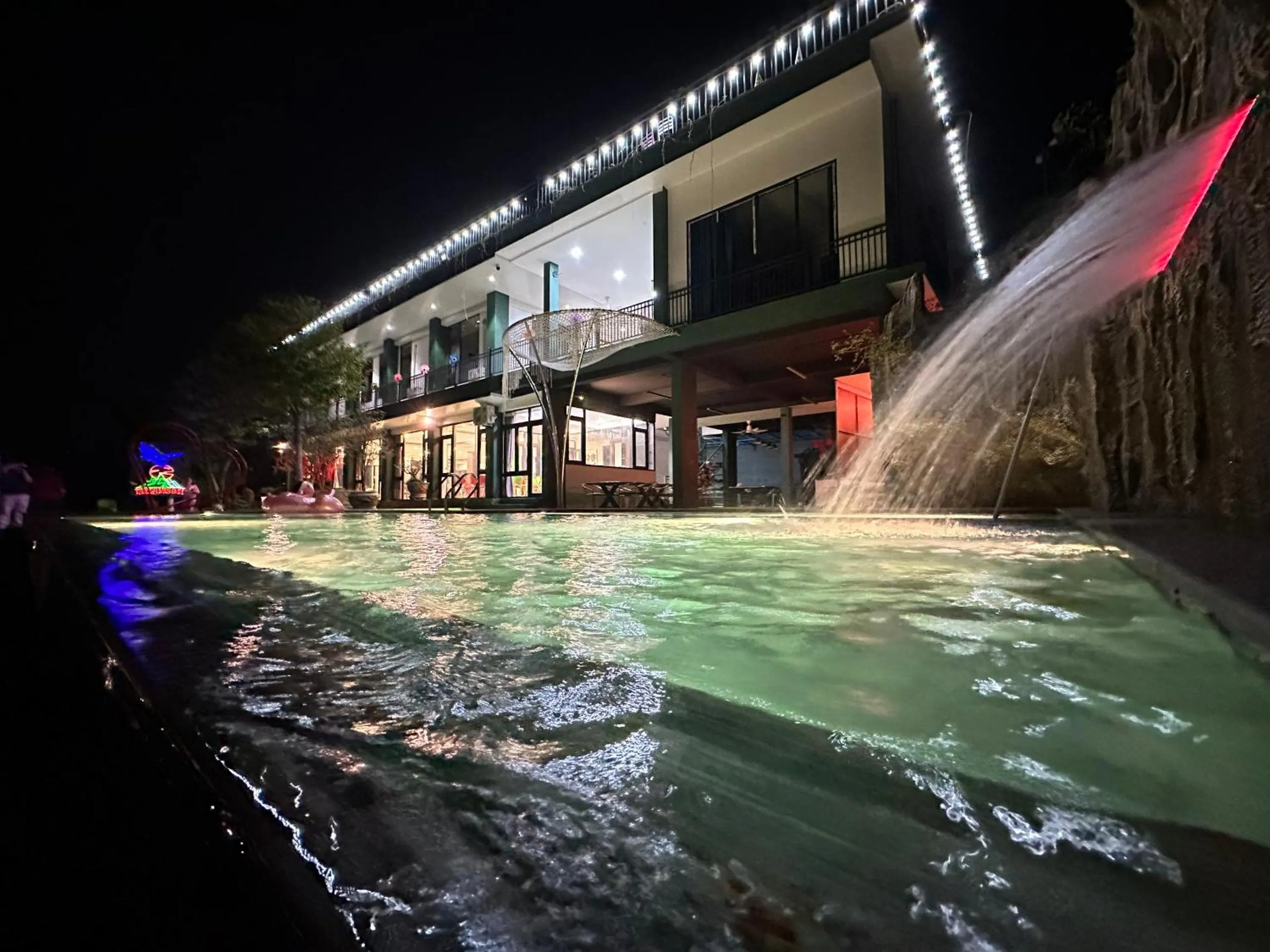 Night in King Bavi Resort