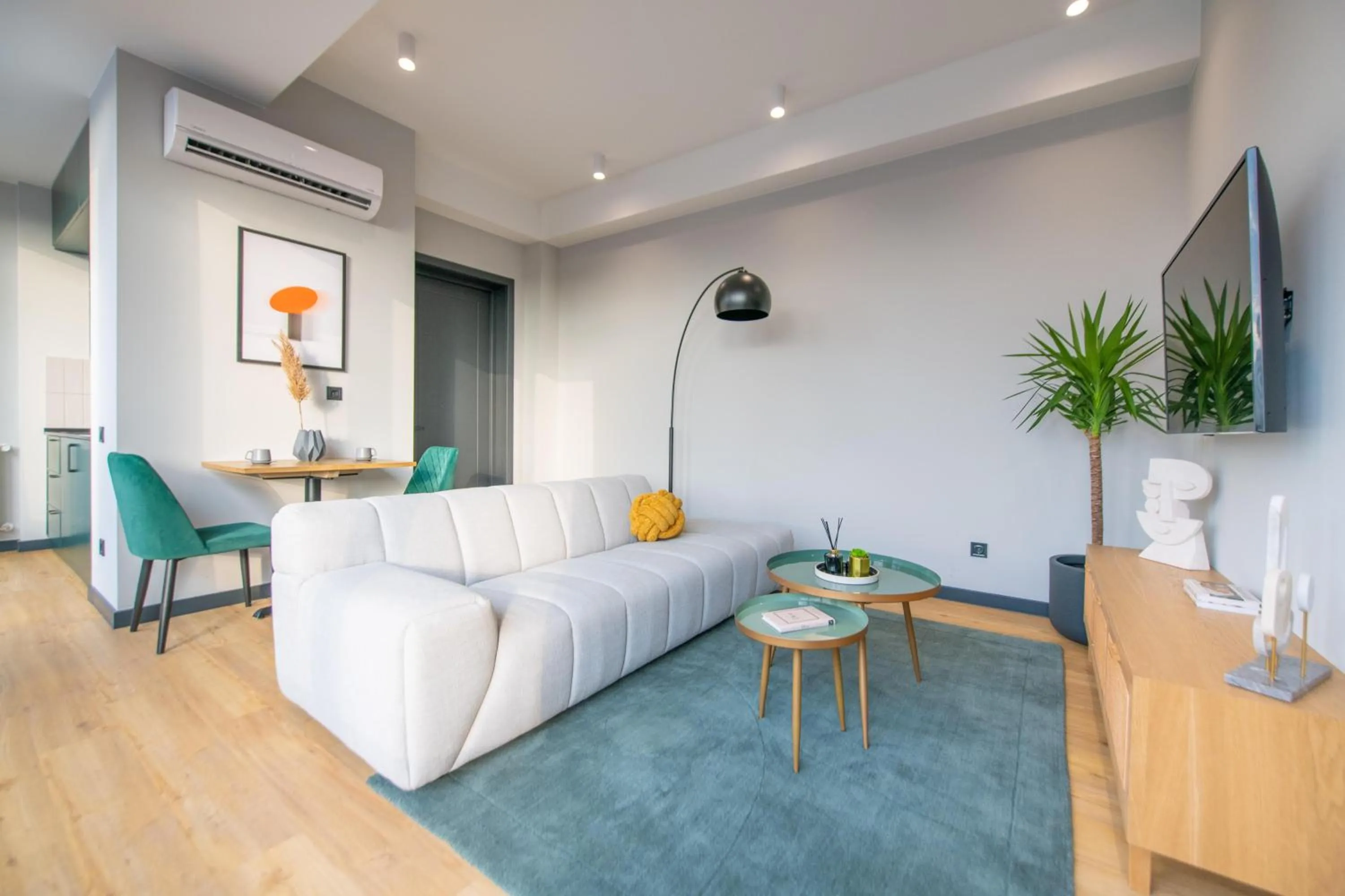 Qstay Gratus Tbilisi