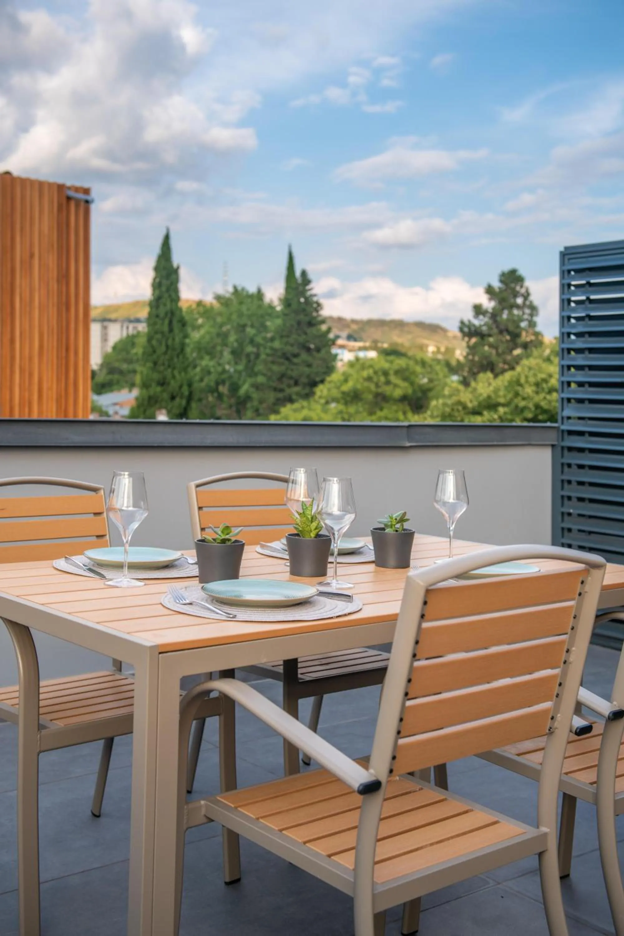 Qstay Gratus Tbilisi