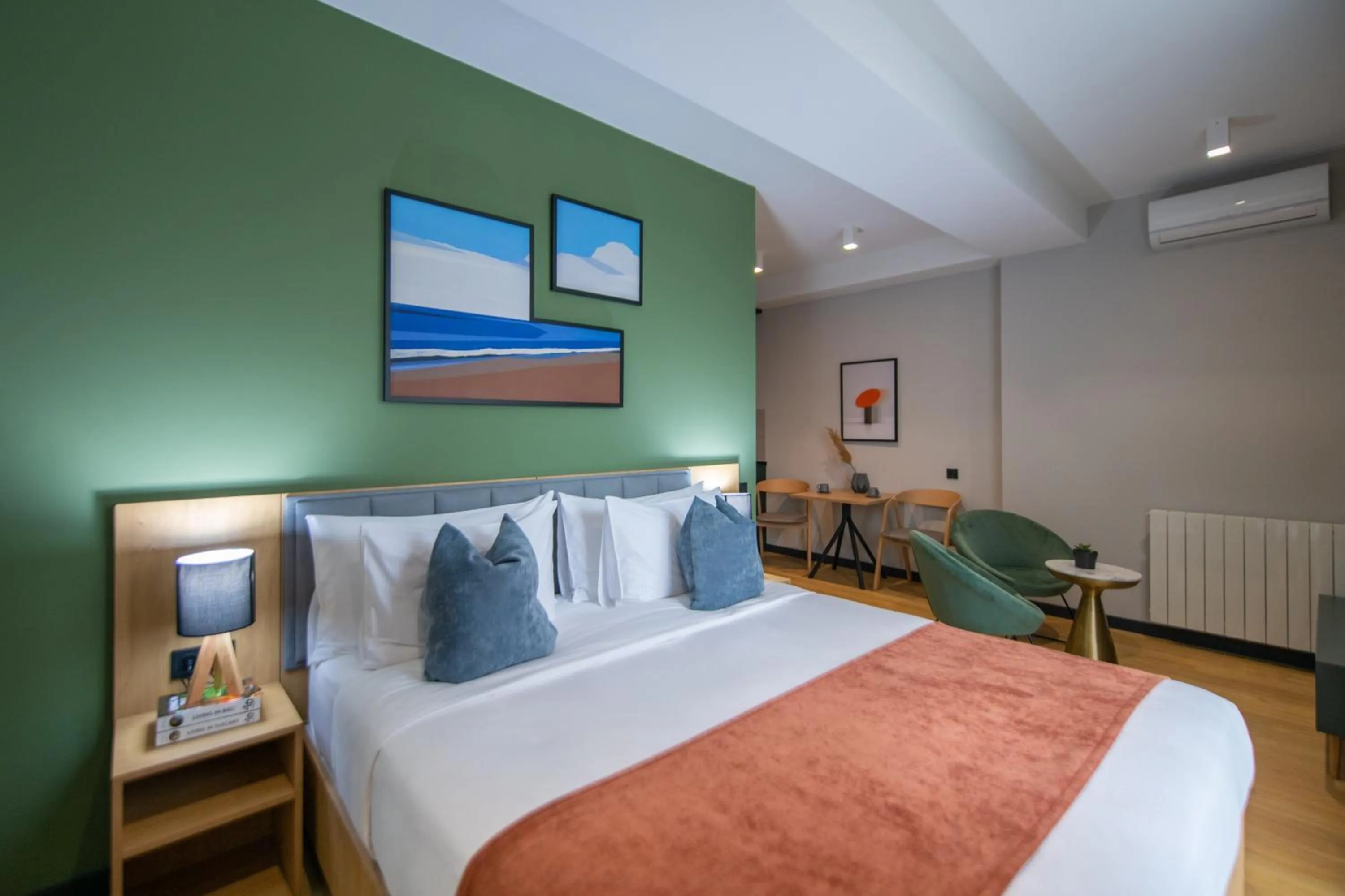 Bed in Qstay Gratus Tbilisi