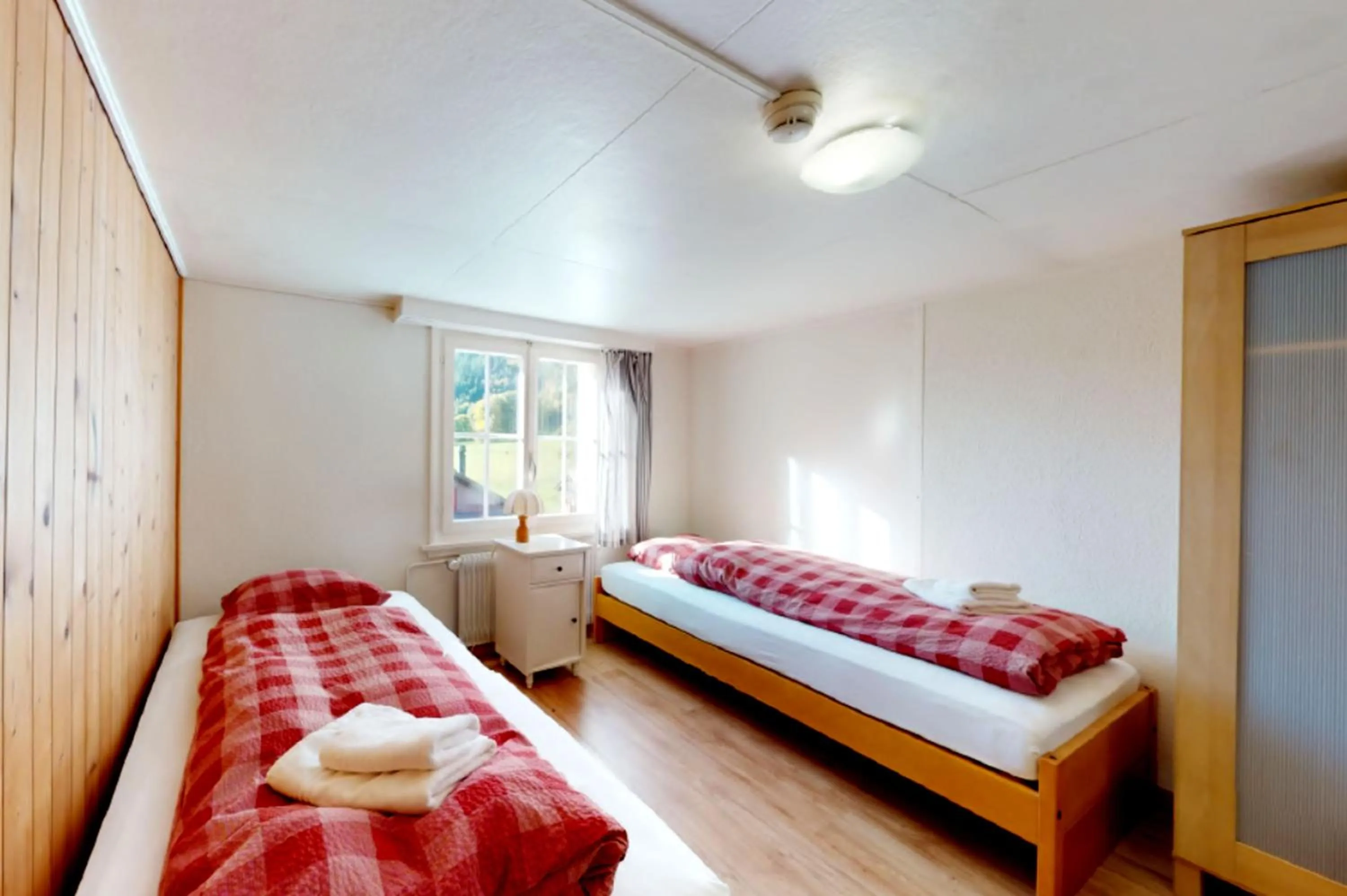 Bedroom, Bed in Gadmen Alpenrose, Switzerland