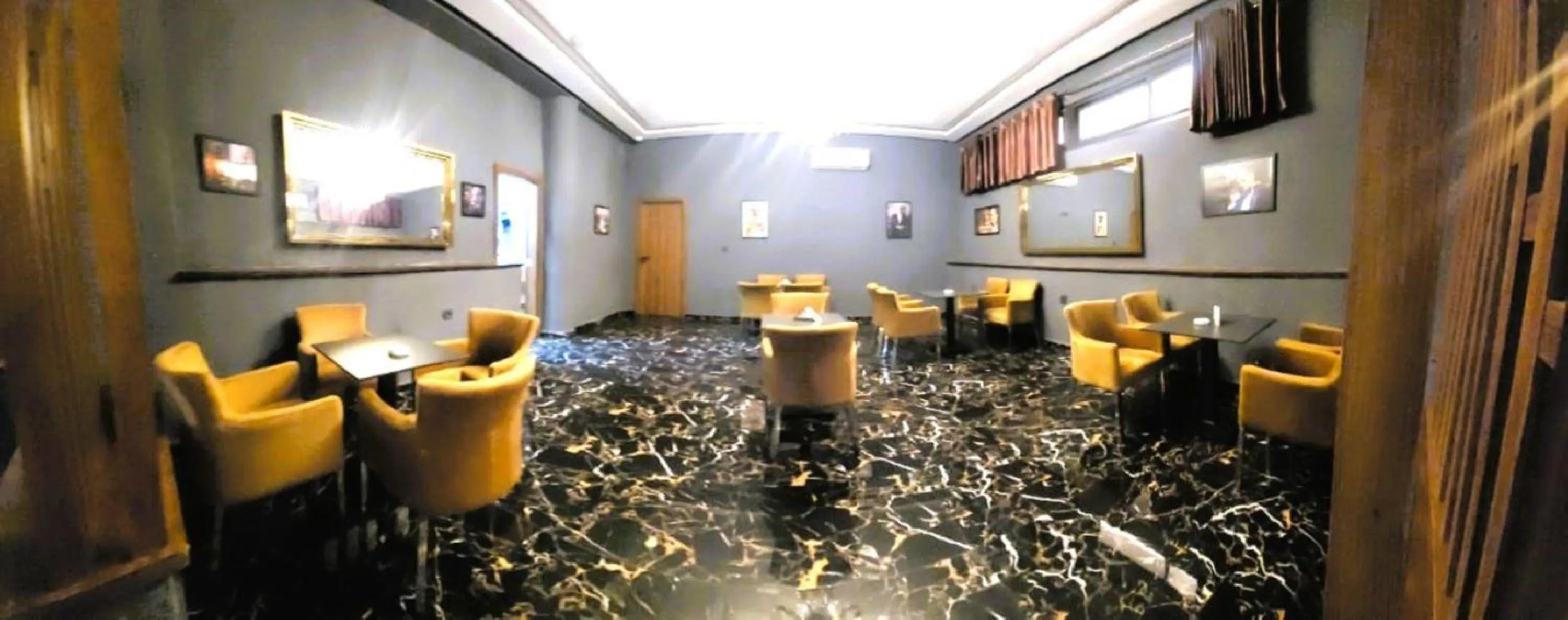 Bathroom in The Hotel Syracuse