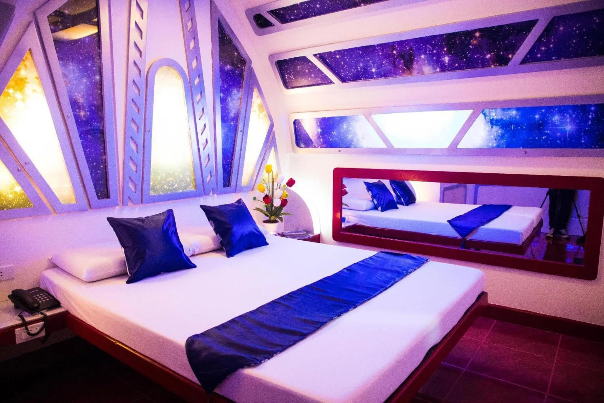 Photo of the whole room, Bed in Astrotel Avenida