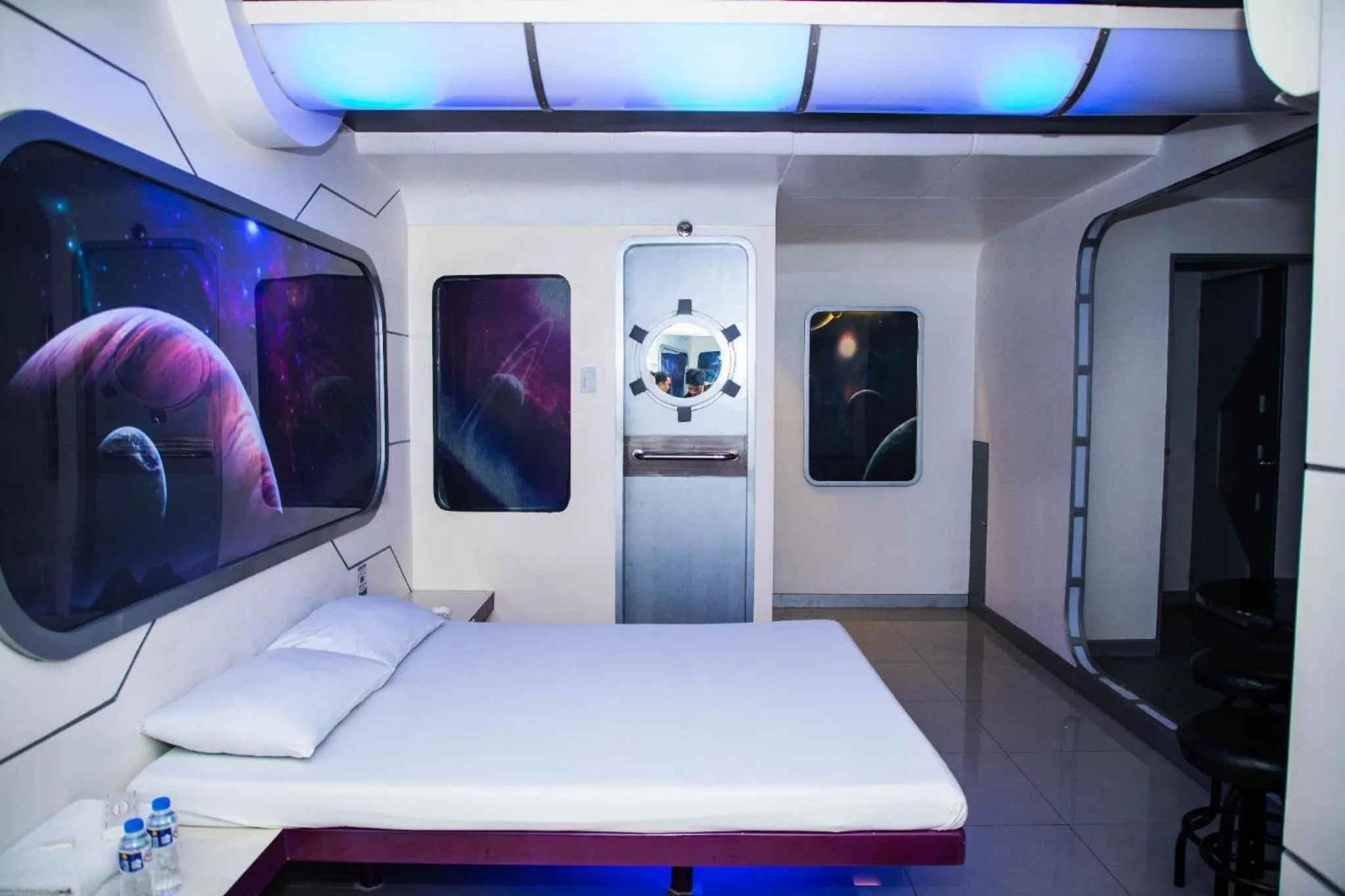 Bed in Astrotel Avenida