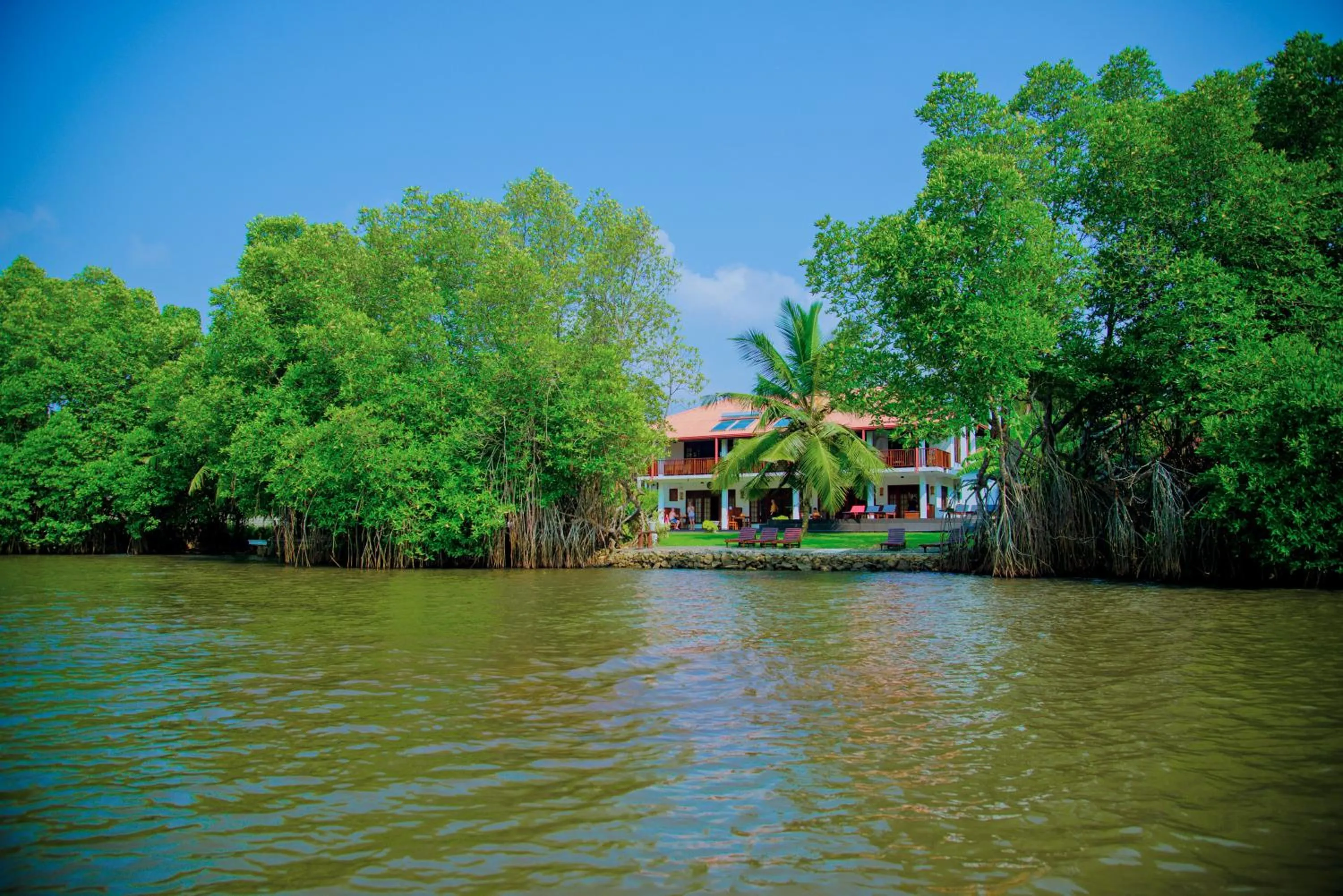 Property building in Lagoon Bentota Resort
