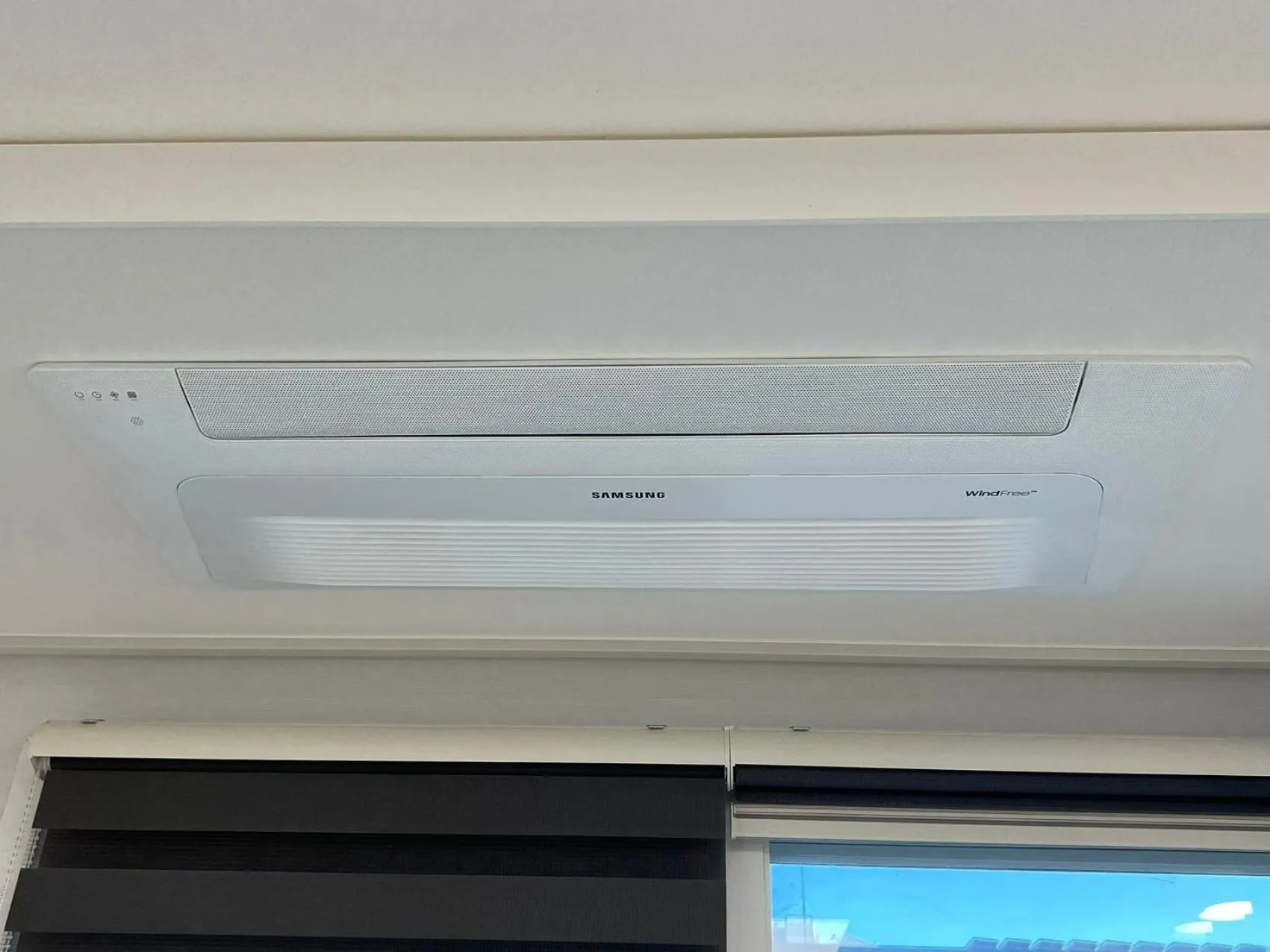air conditioner in The Time hotel Incheon Airport