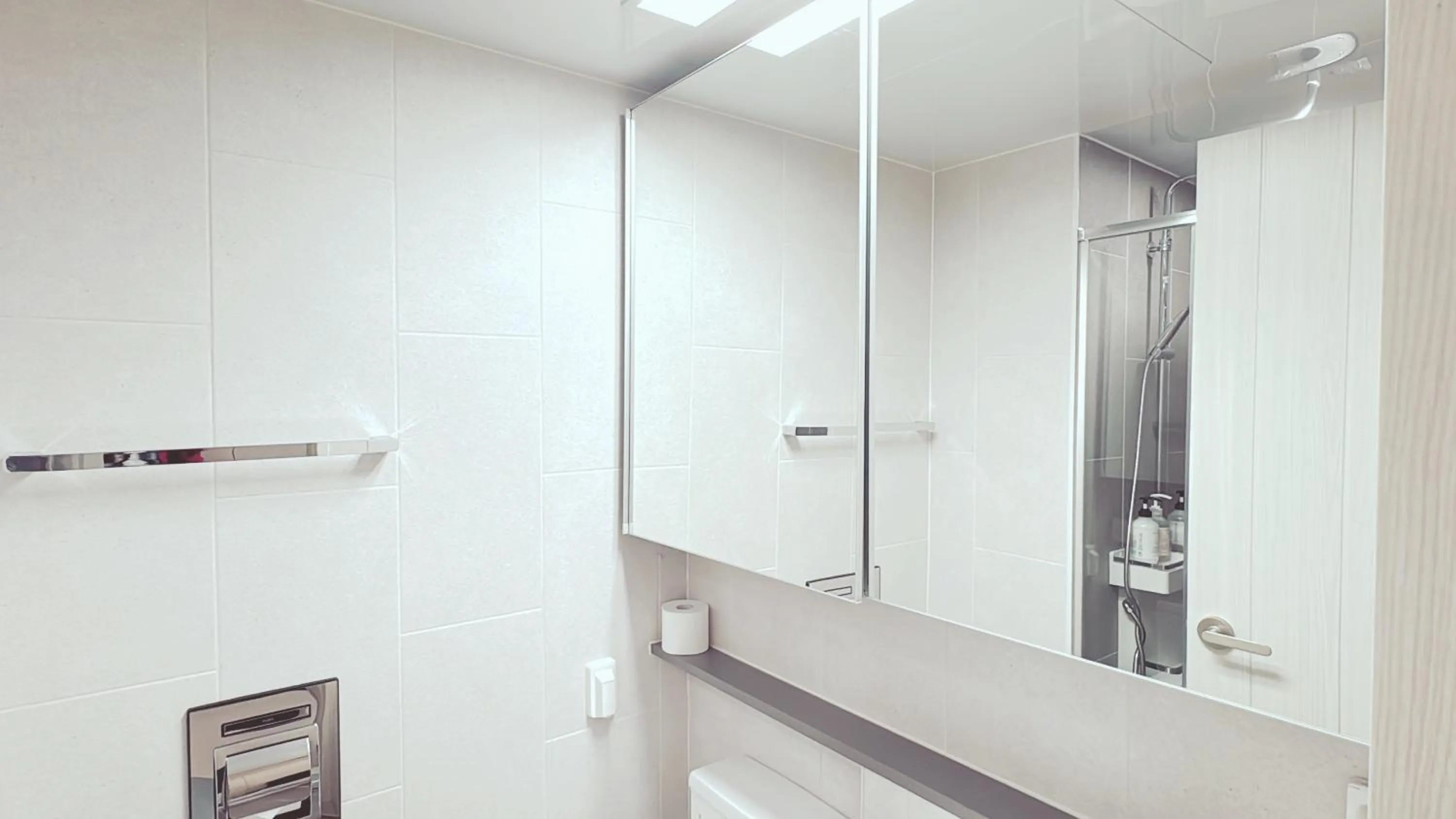 Bathroom in The Time hotel Incheon Airport