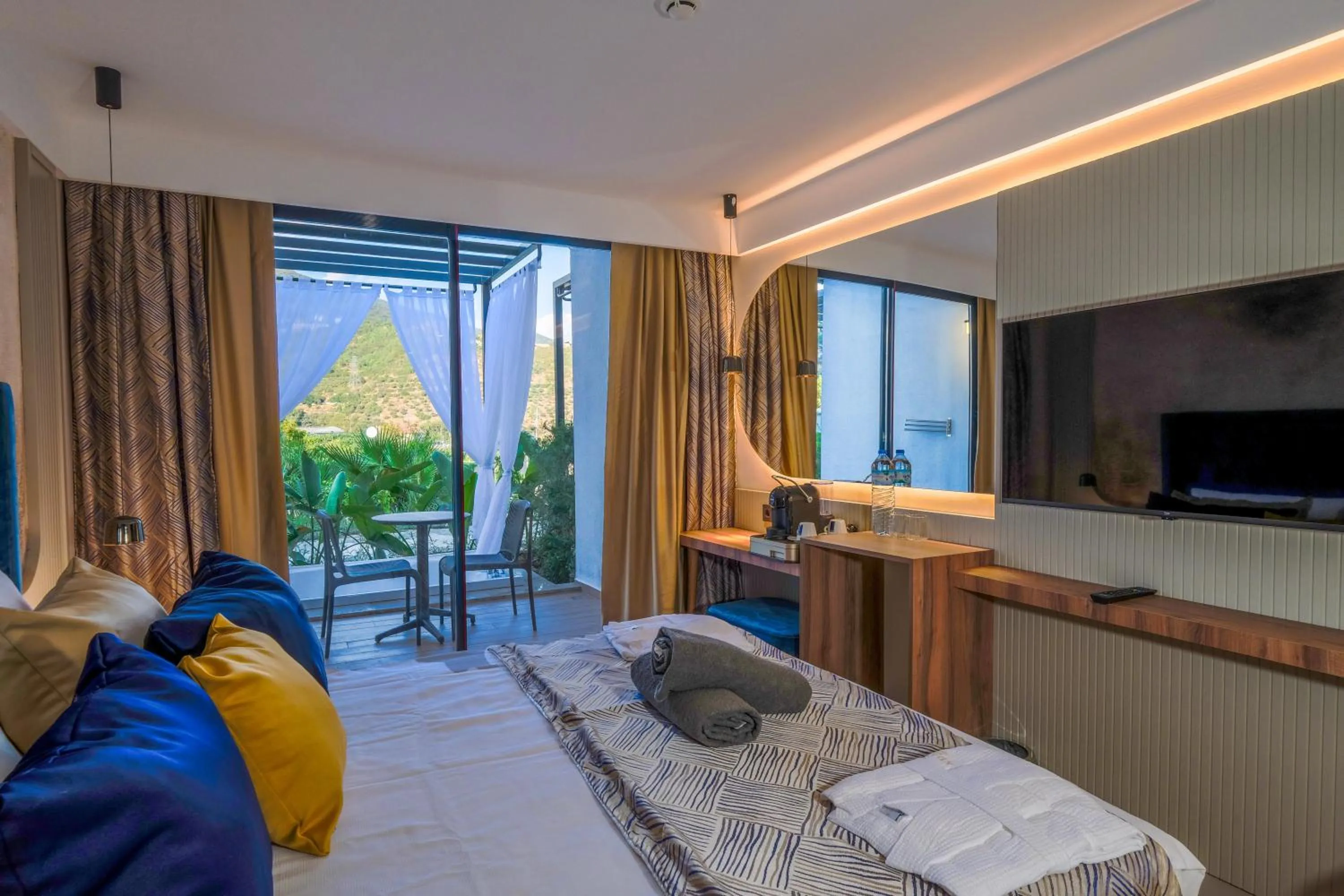 Photo of the whole room, Bed in Ada Port Hotel Adults Only