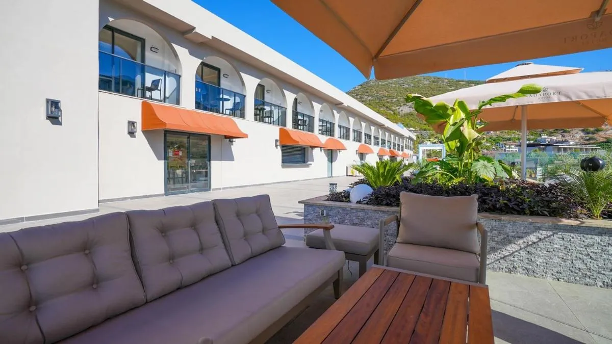 Banquet/Function facilities in Ada Port Hotel Adults Only