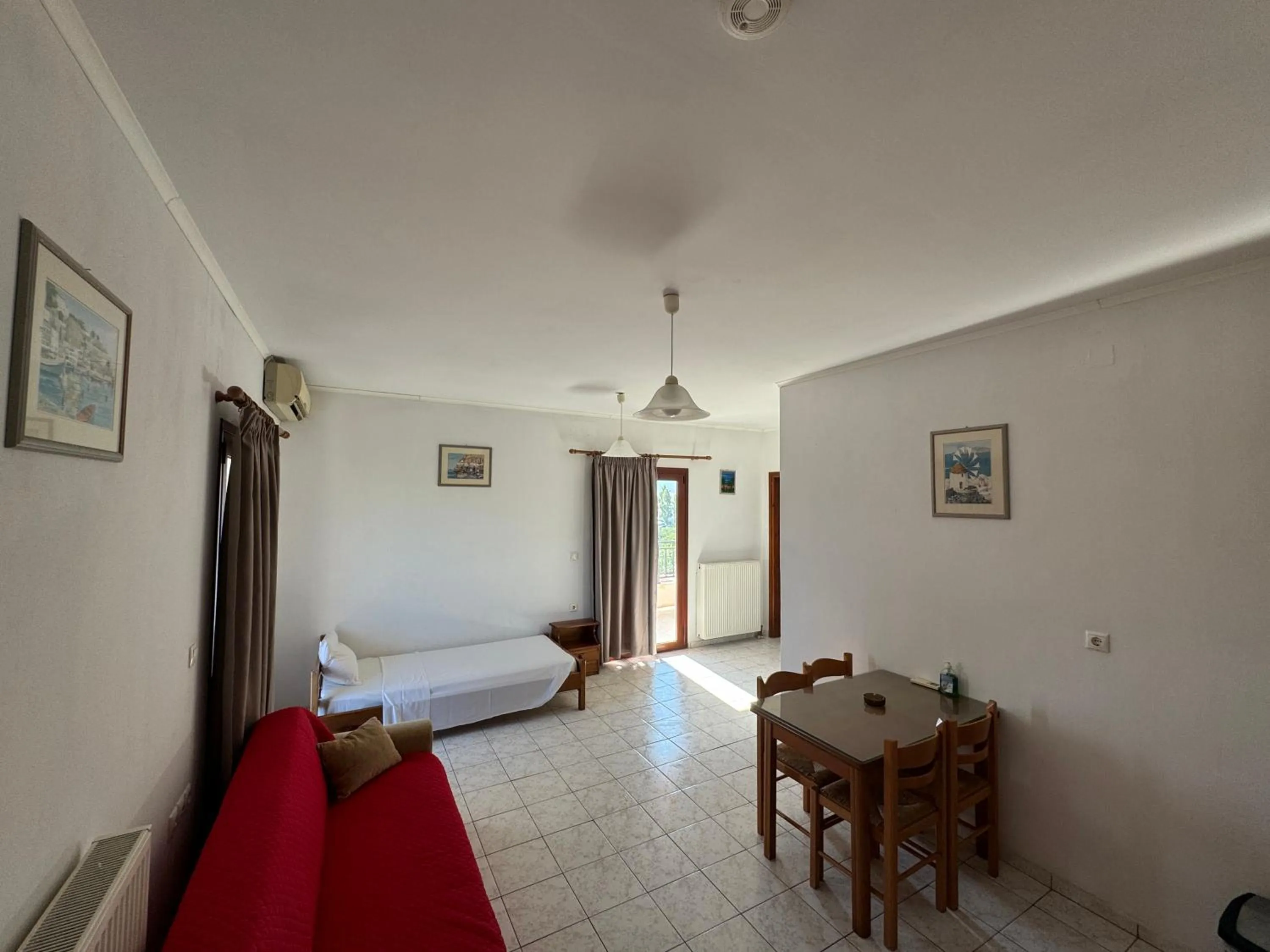 Bed in Zac & Georgio Studios