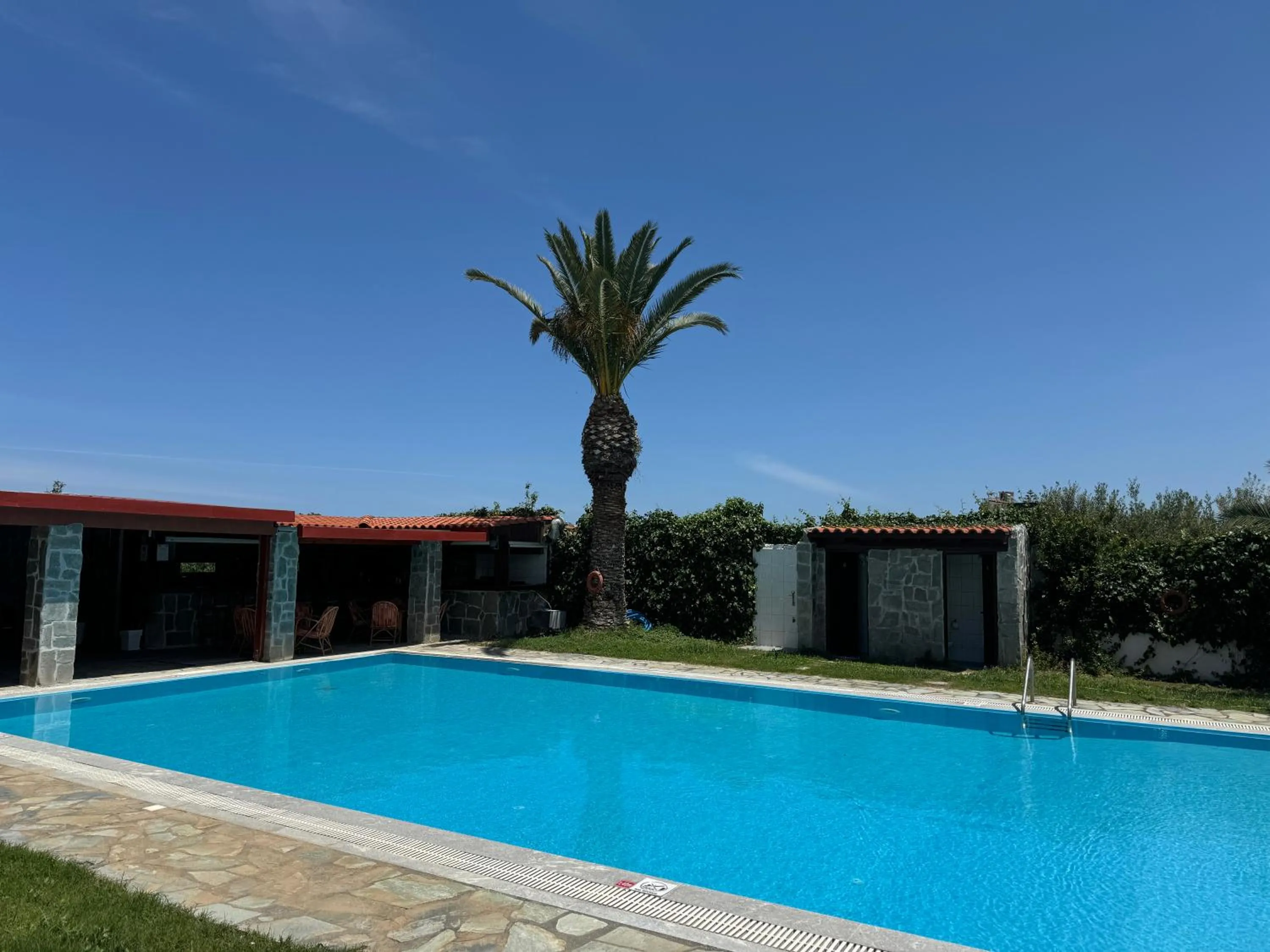 Pool view in Zac & Georgio Studios