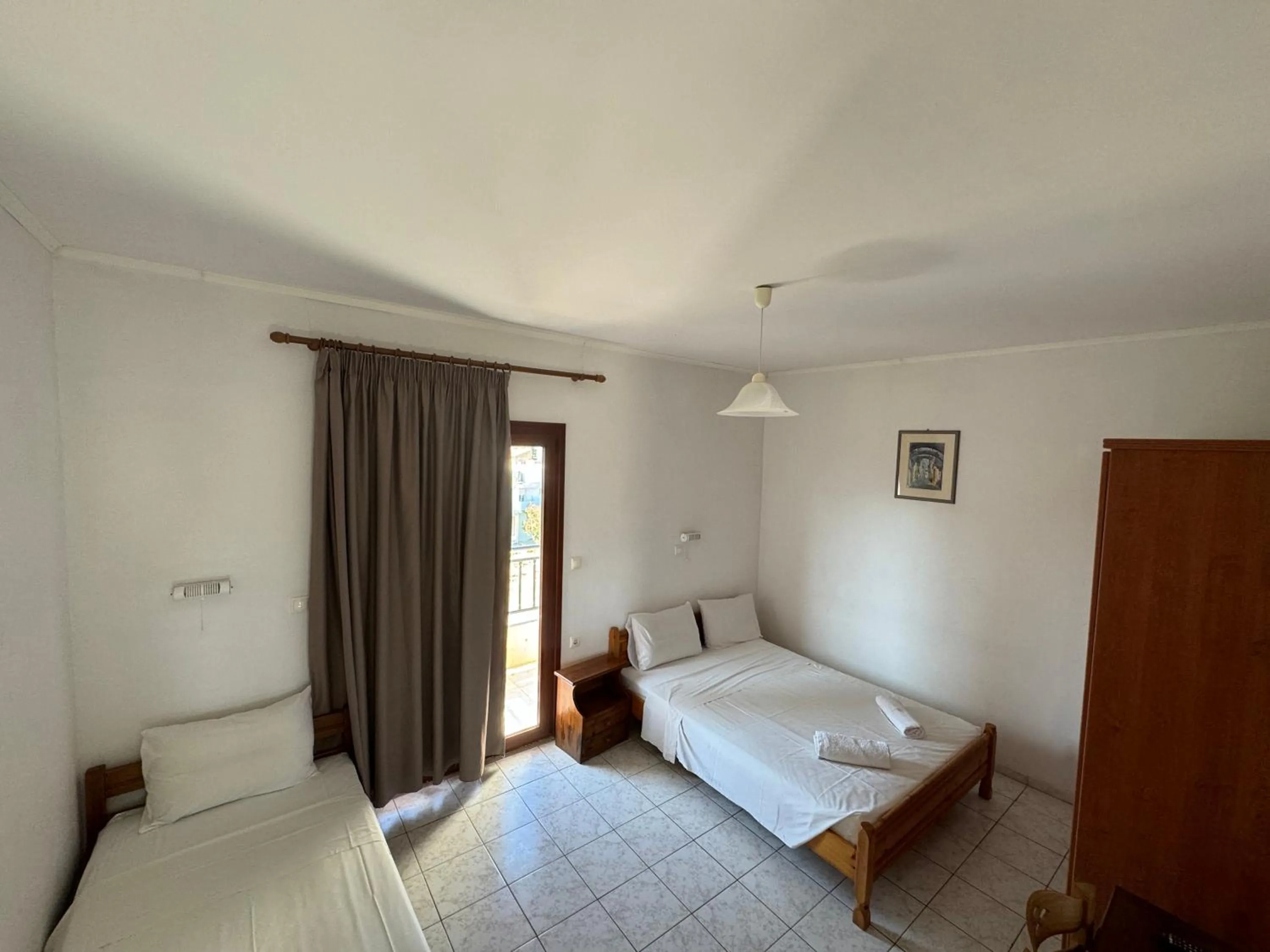 Bedroom, Bed in Zac & Georgio Studios