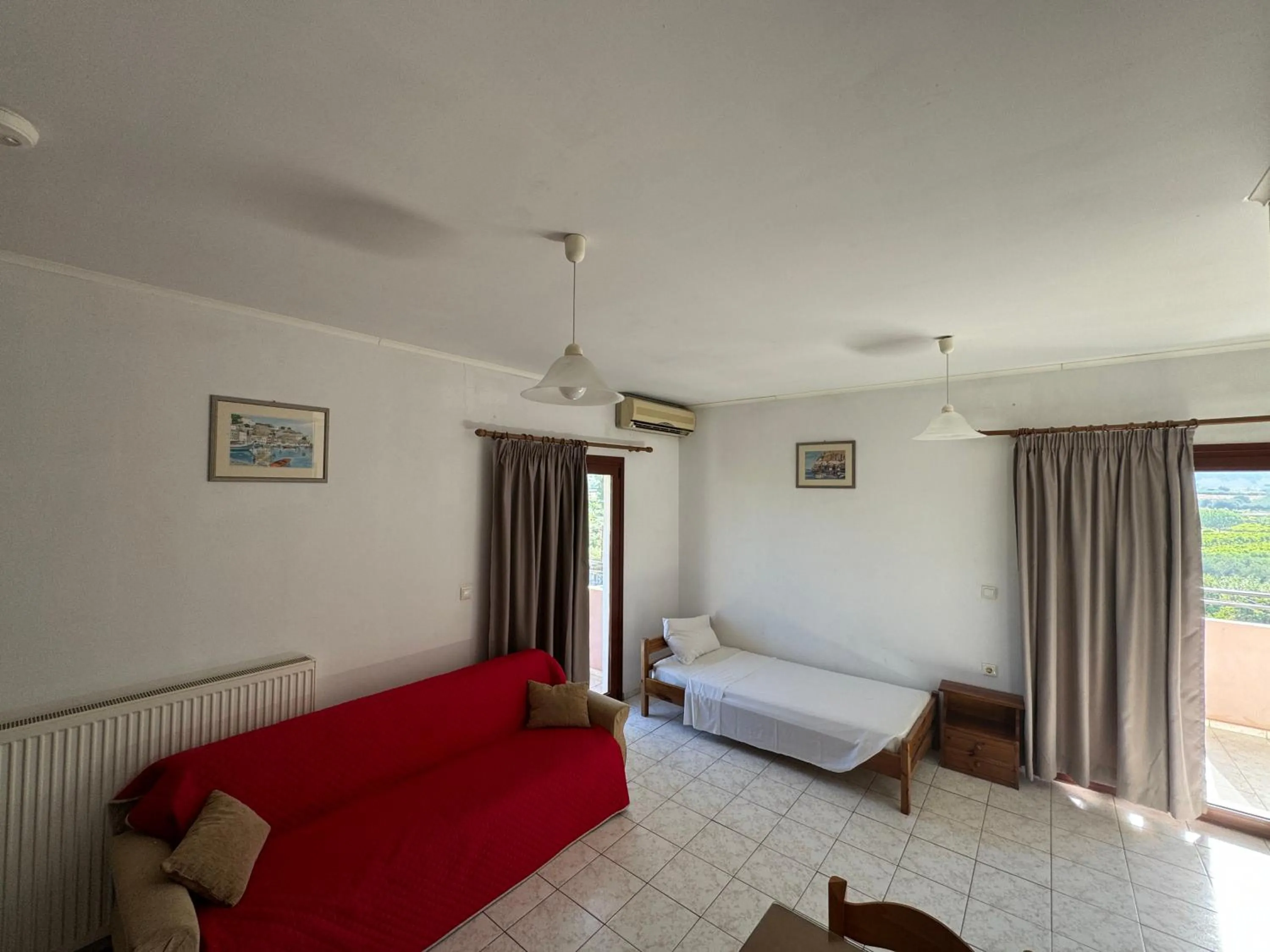 Bed in Zac & Georgio Studios