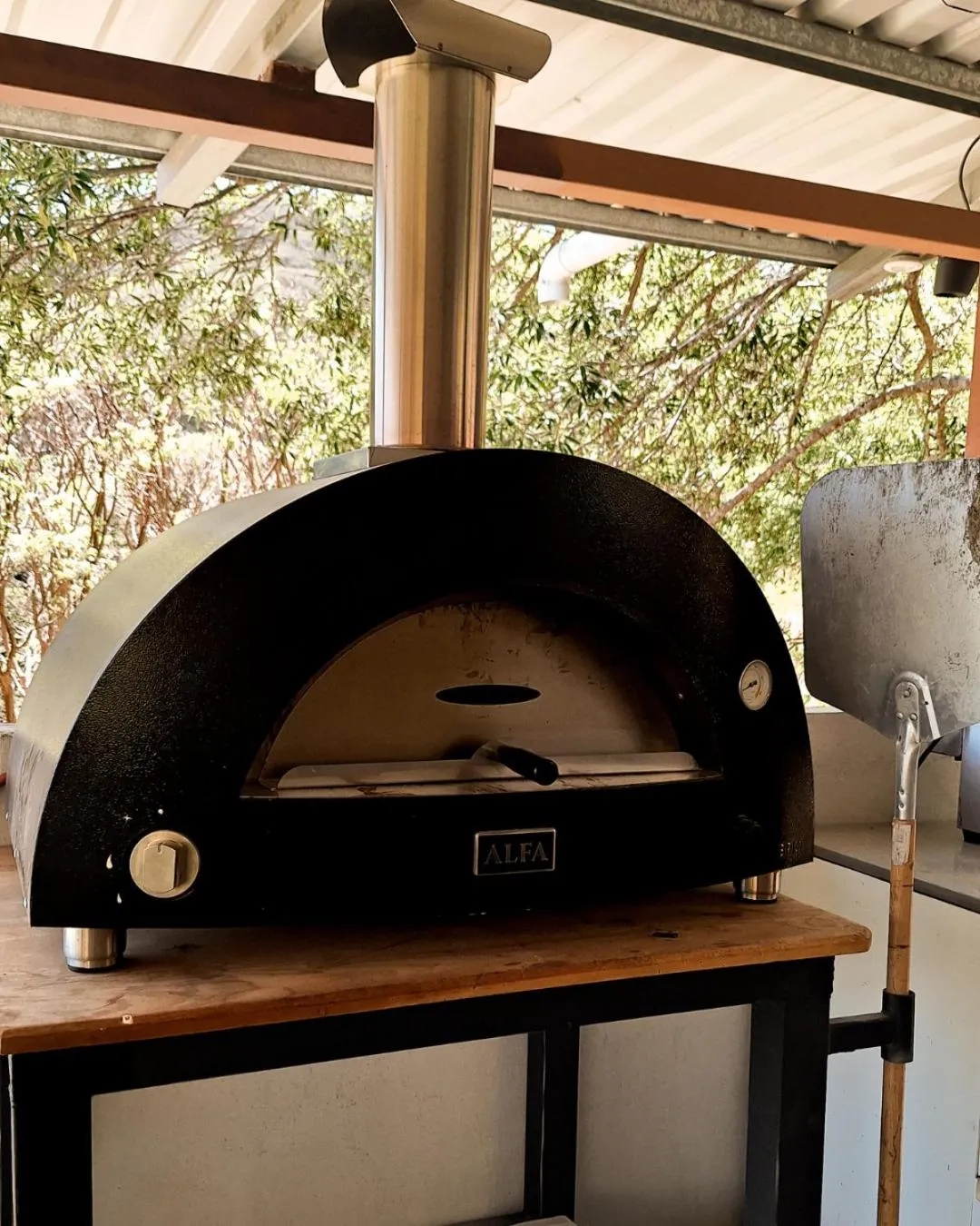Communal kitchen in Finca Aquarius