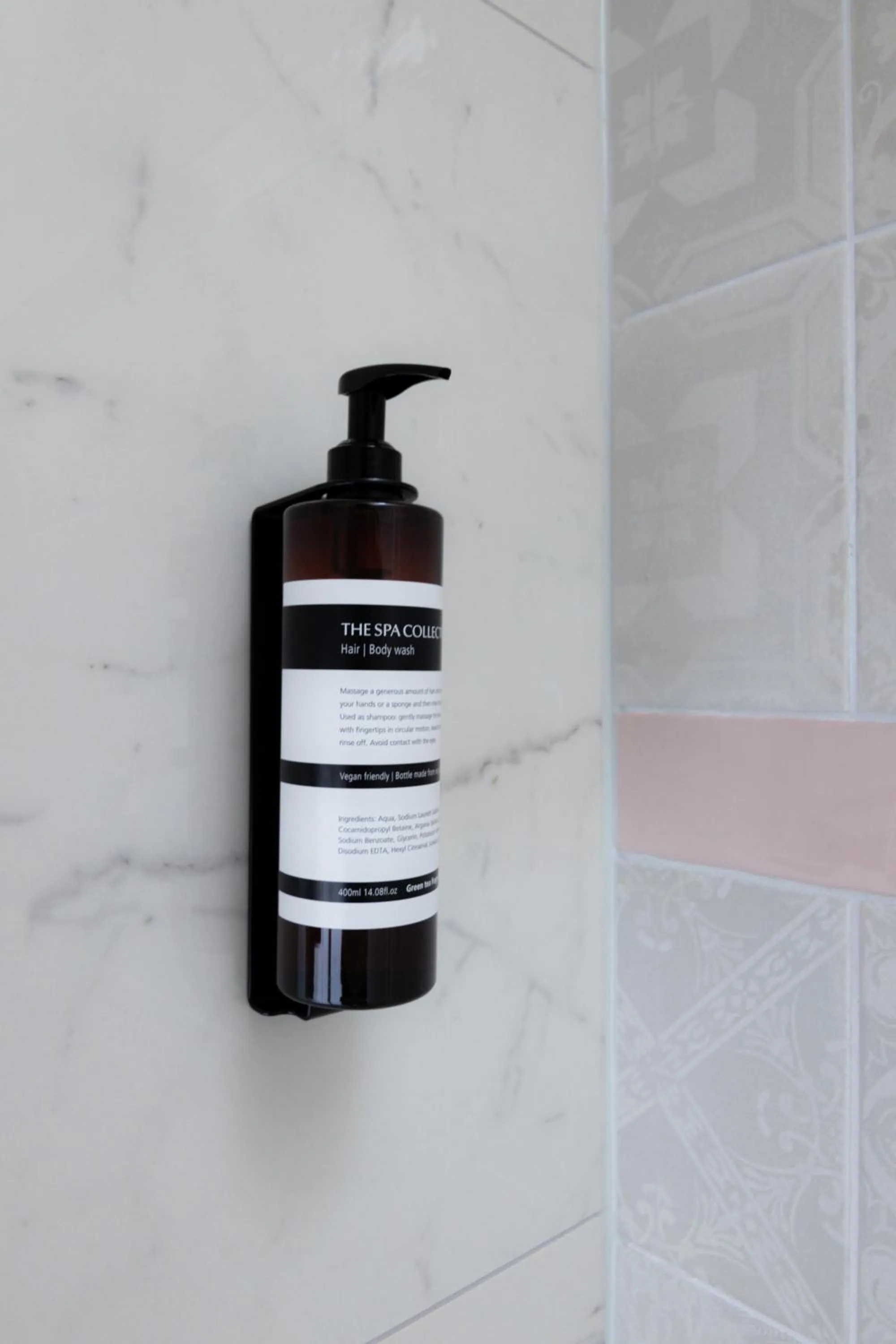 Shower in PJs Hostel