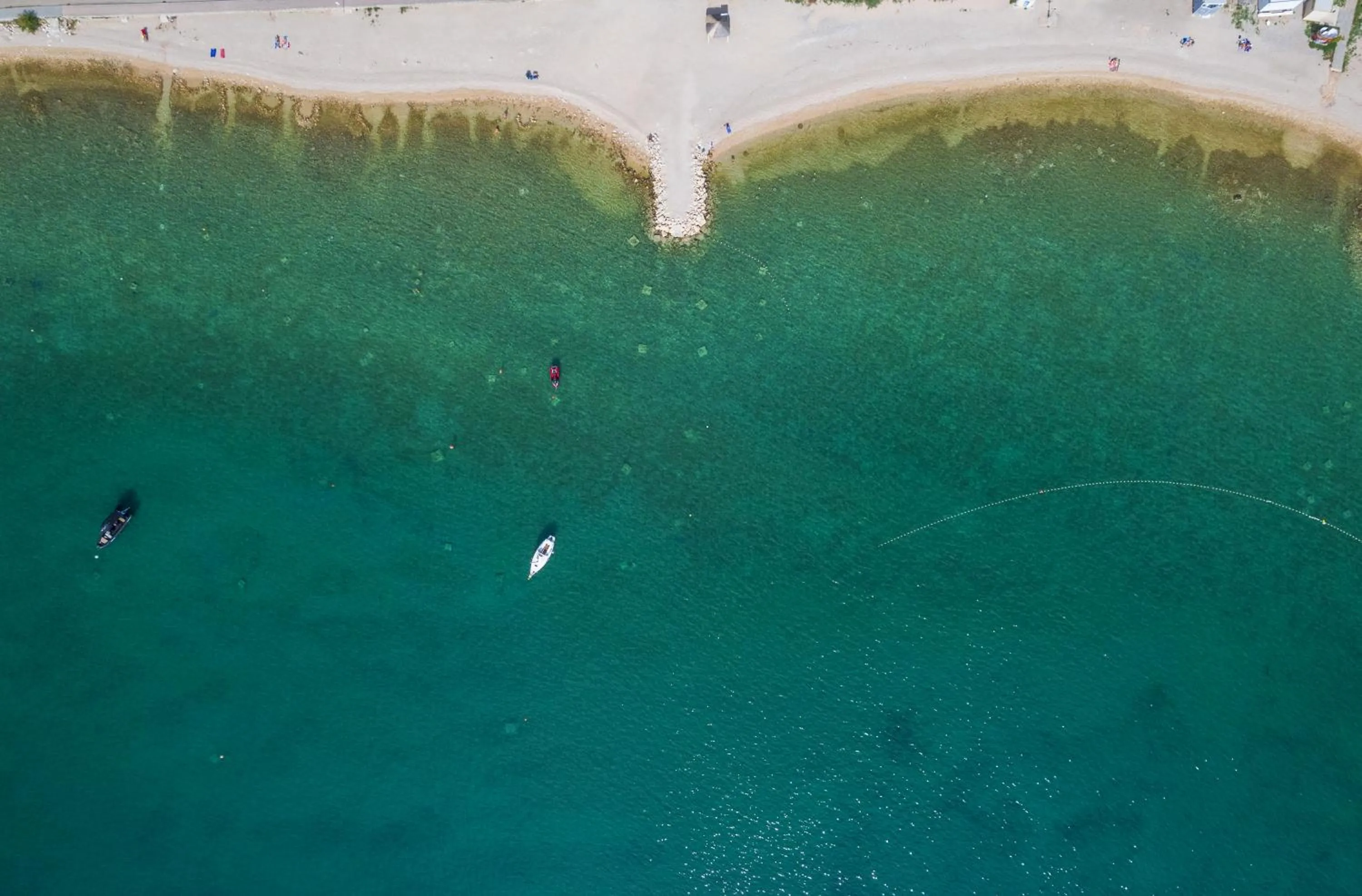 Day in Molum Hotel & Residences